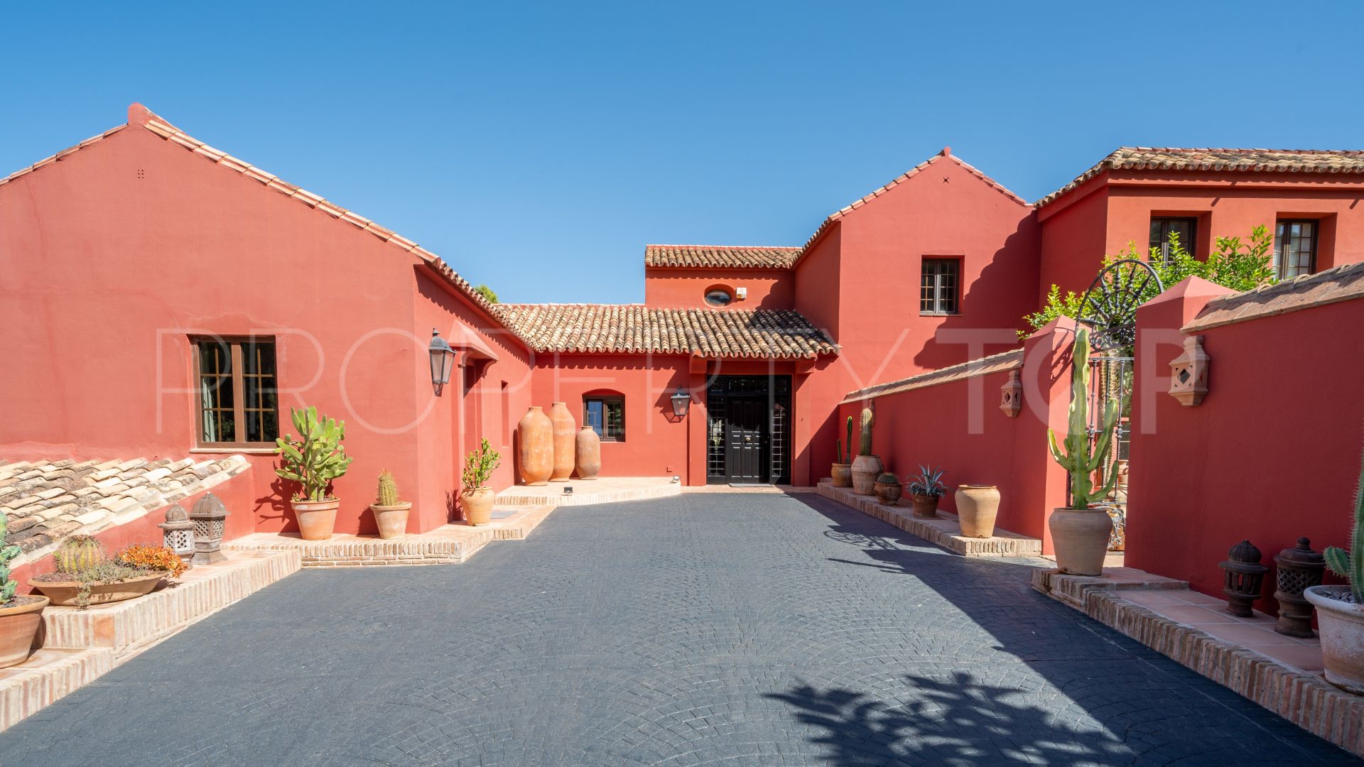 Se vende villa en El Madroñal