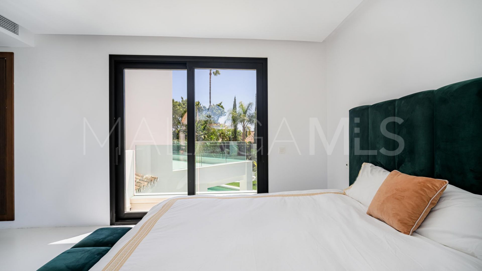 For sale villa in Parcelas del Golf with 5 bedrooms