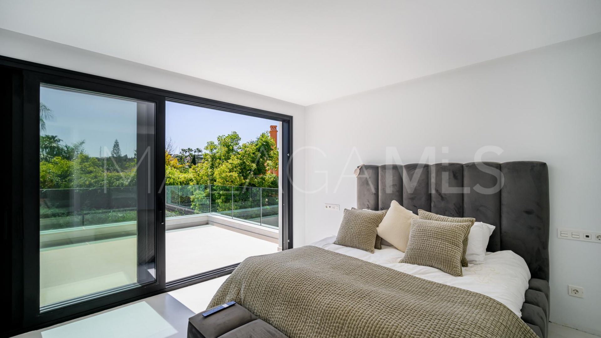 For sale villa in Parcelas del Golf with 5 bedrooms