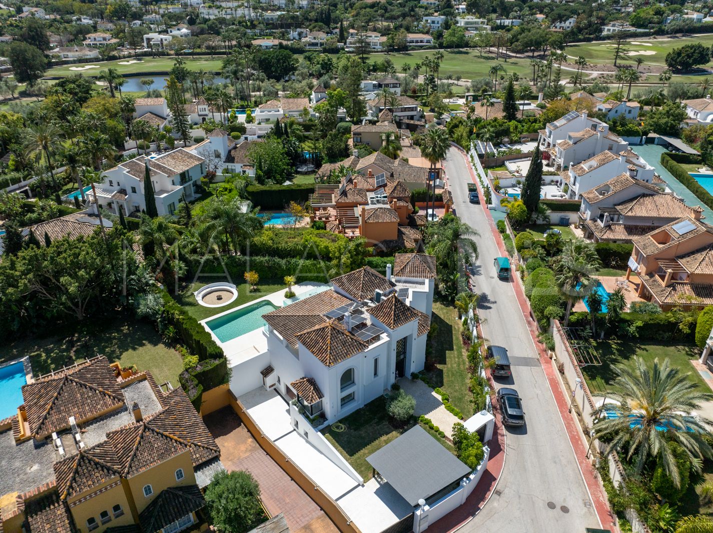For sale villa in Parcelas del Golf with 5 bedrooms