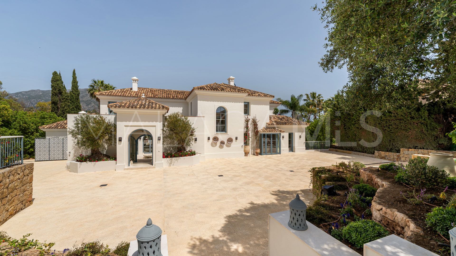 For sale villa in La Cerquilla with 6 bedrooms