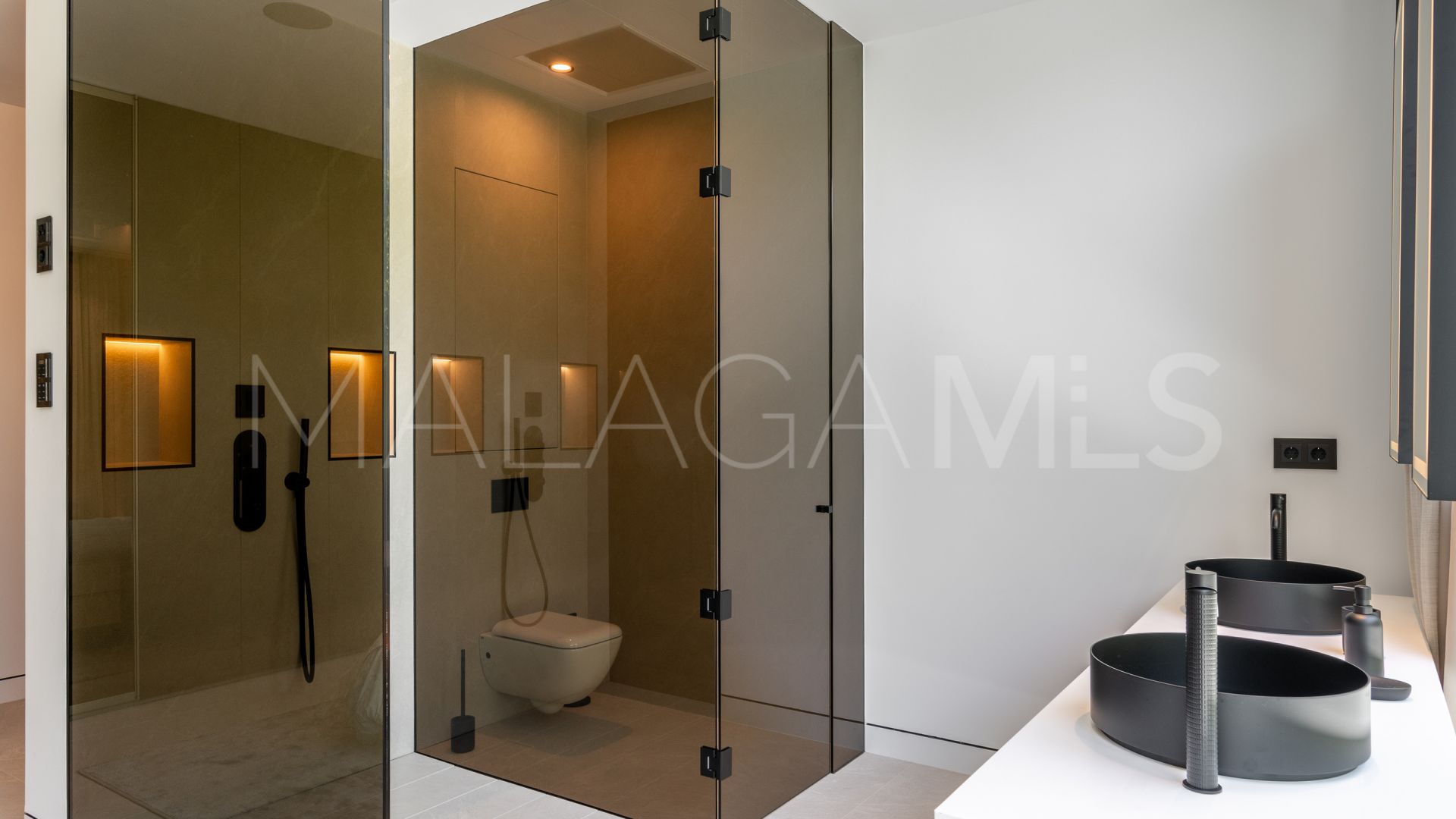 Marbella Golden Mile, villa a la venta de 5 bedrooms