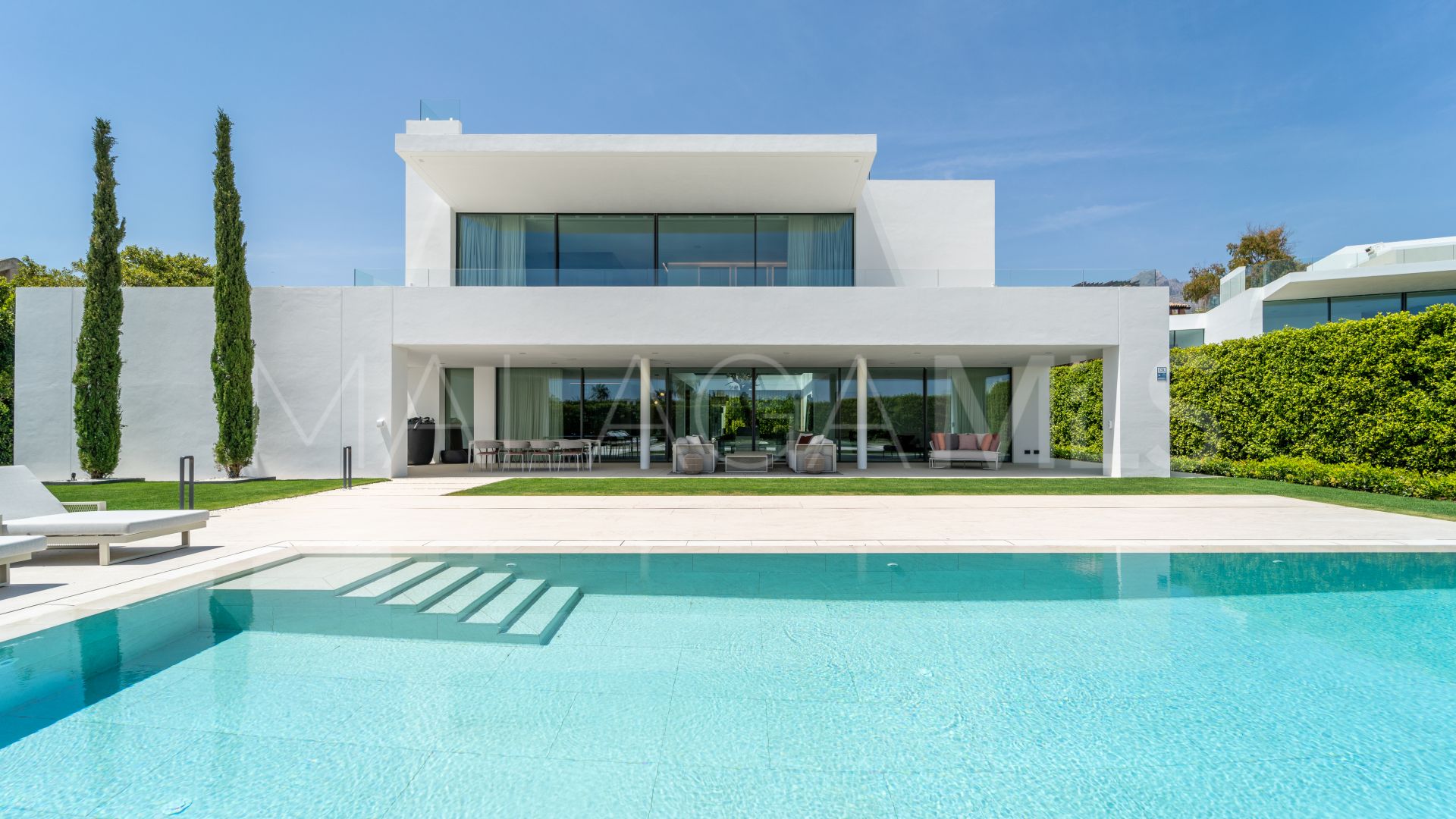 Marbella Golden Mile, villa a la venta de 5 bedrooms