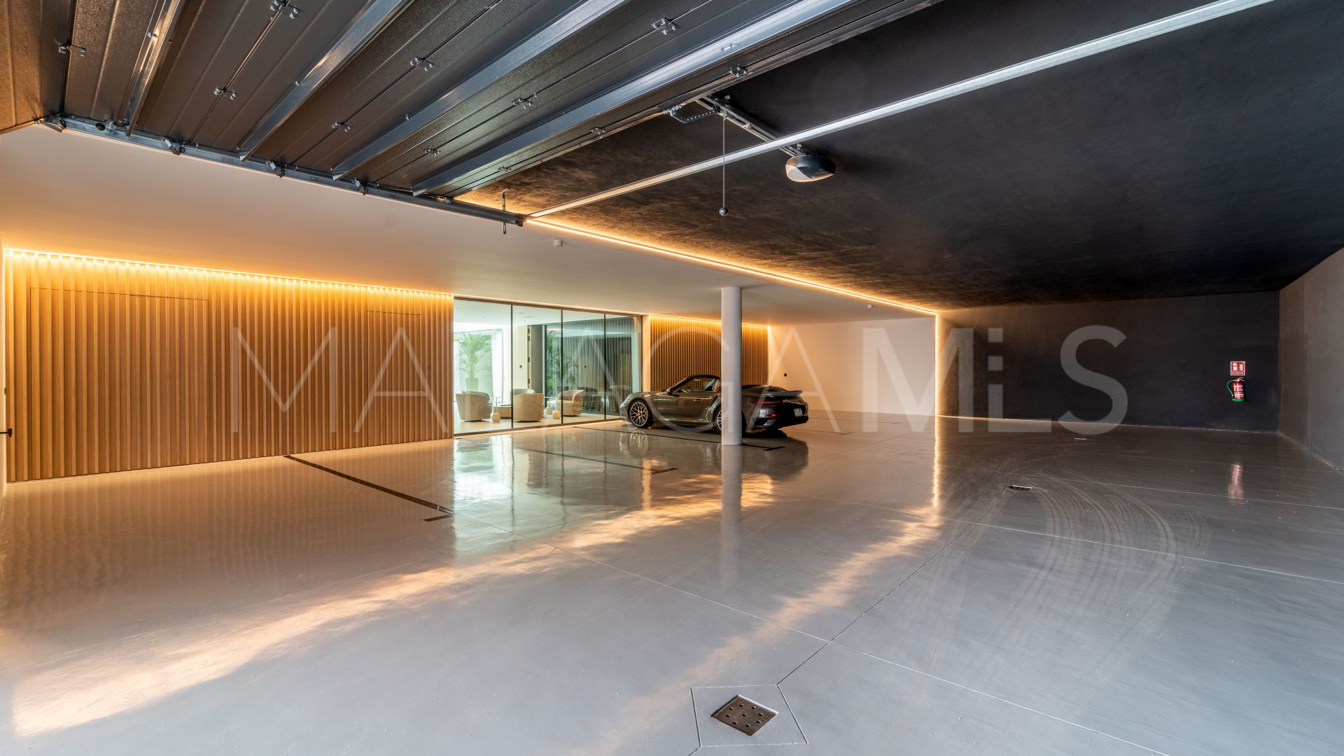 Marbella Golden Mile, villa a la venta de 5 bedrooms