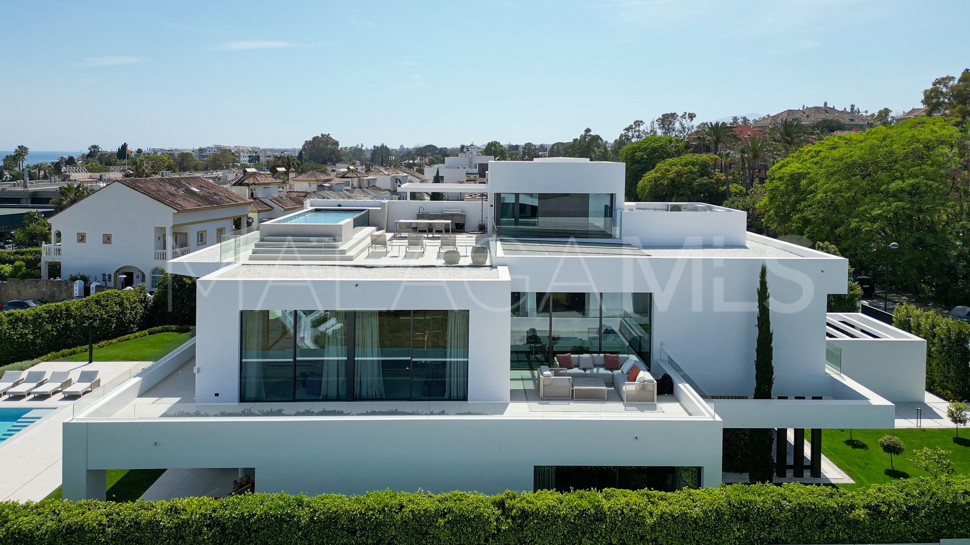 Marbella Golden Mile, villa a la venta de 5 bedrooms