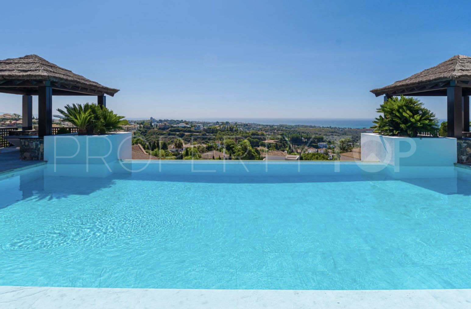 5 bedrooms Los Flamingos Golf villa for sale