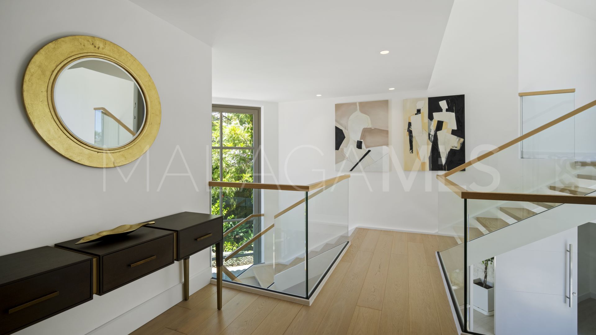 For sale villa in Aloha with 6 bedrooms