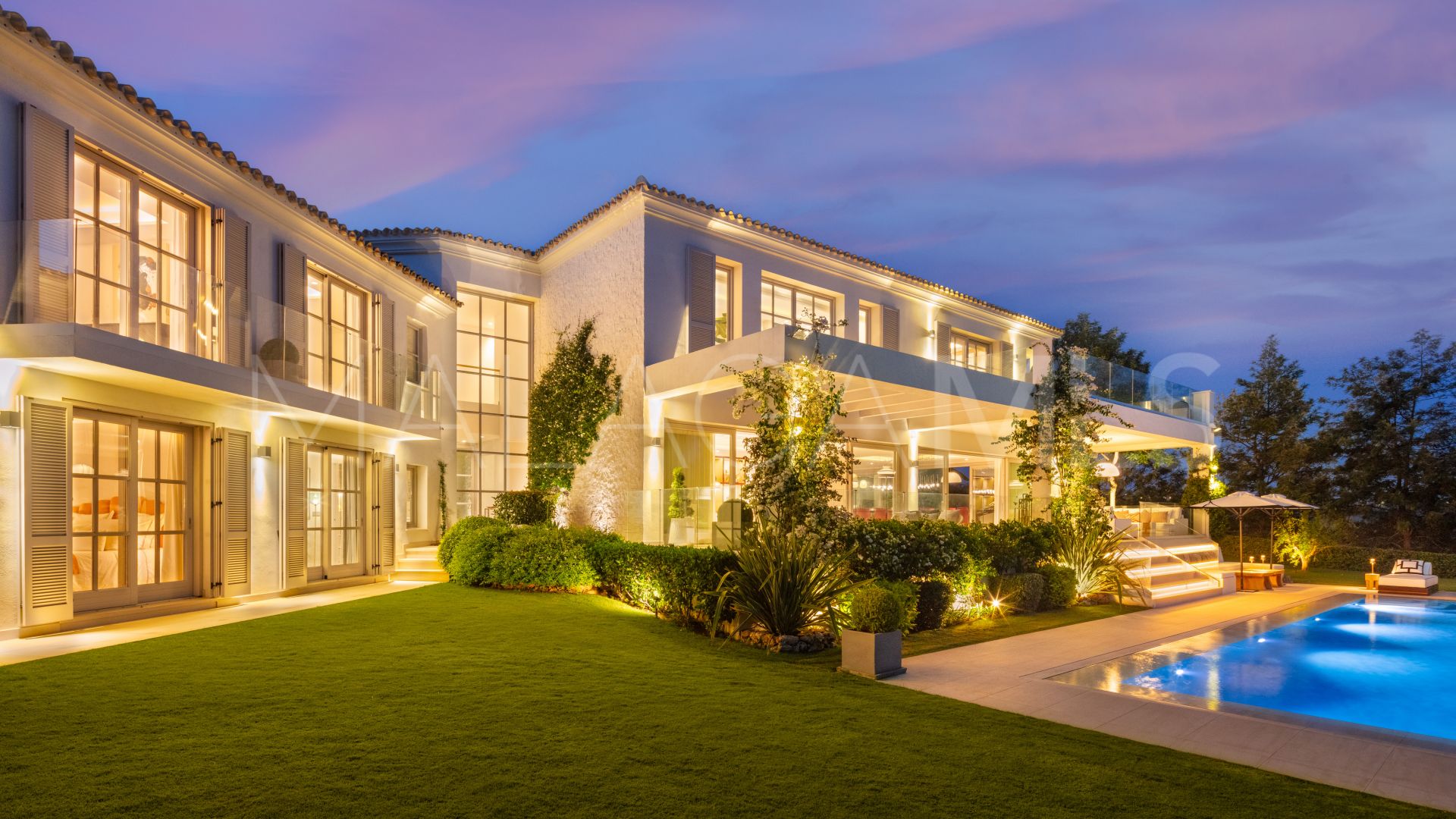 For sale villa in Aloha with 6 bedrooms