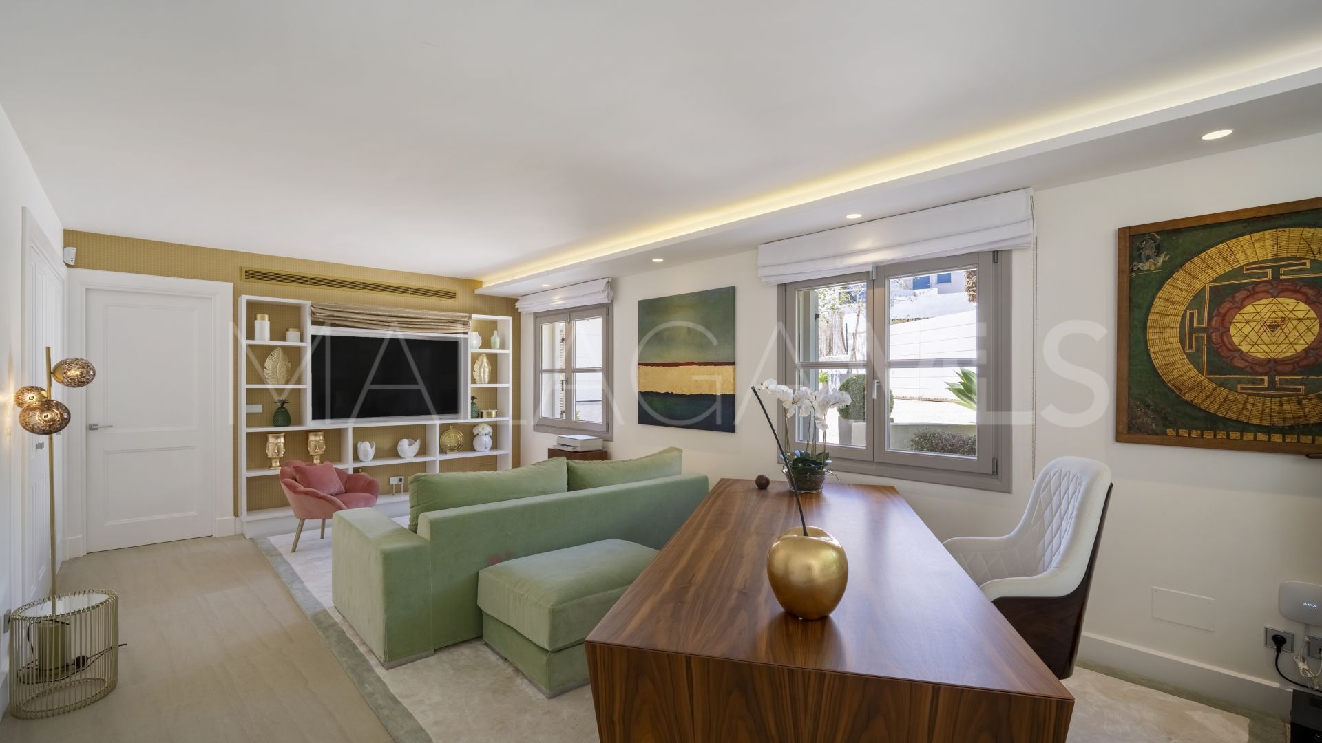 For sale villa in Aloha with 6 bedrooms