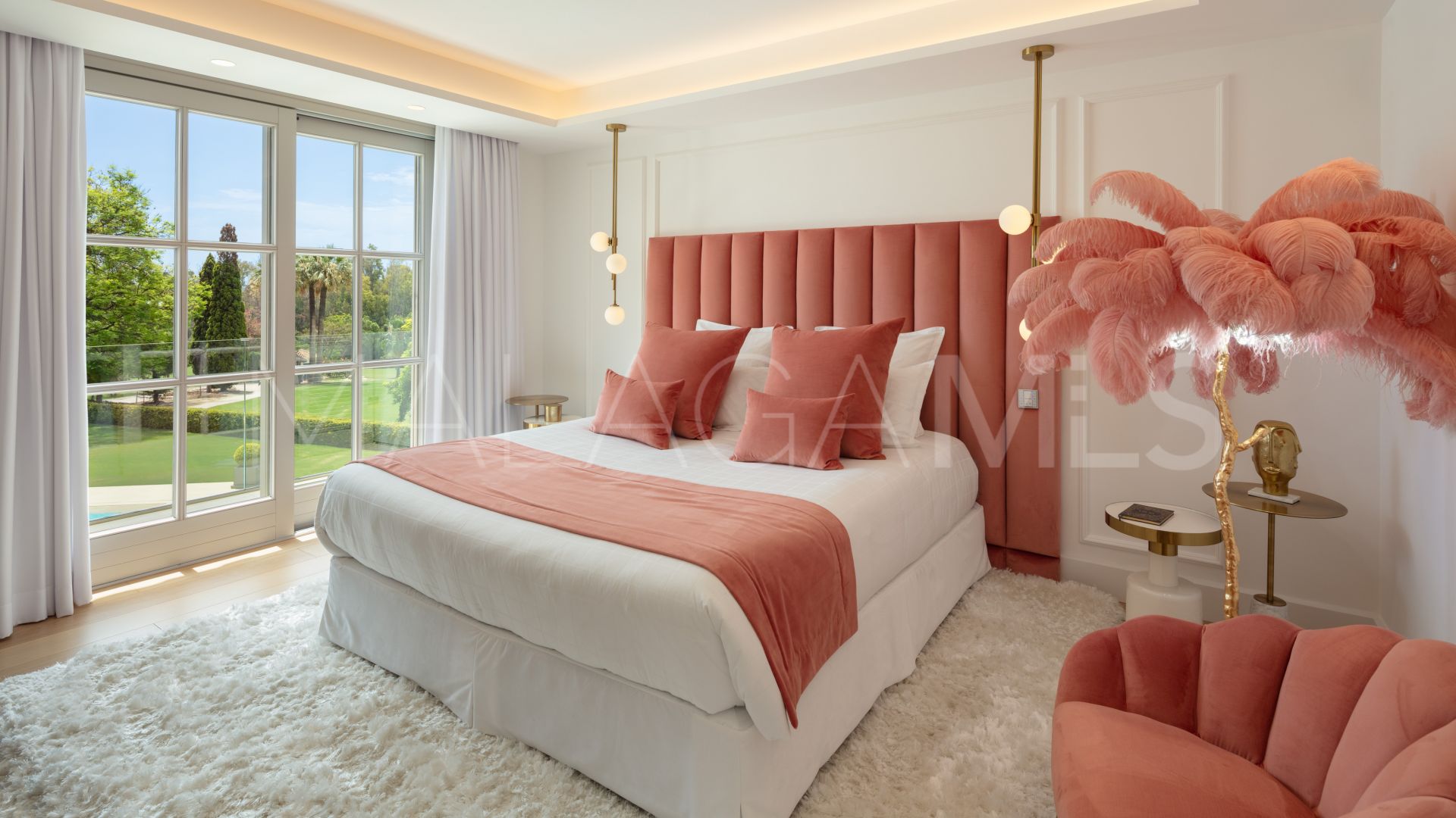 For sale villa in Aloha with 6 bedrooms