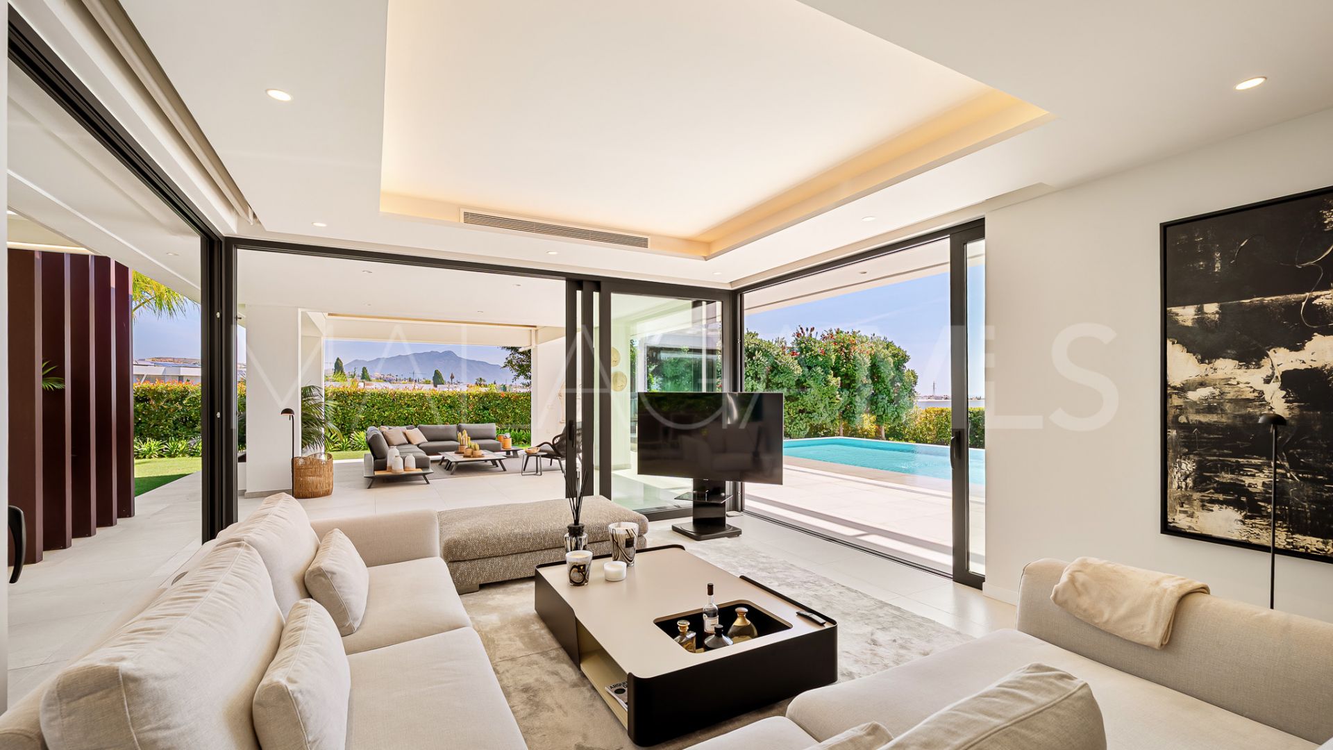Villa for sale in Cancelada