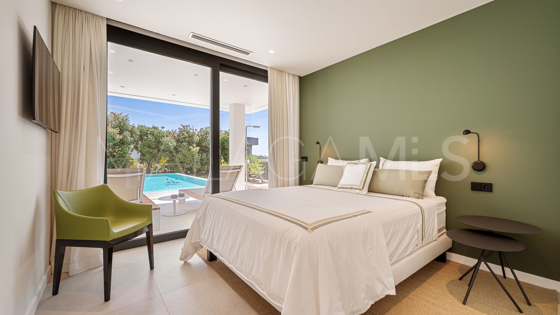 Villa for sale in Cancelada