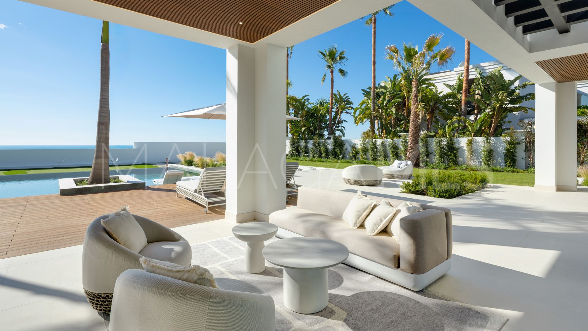 Villa for sale in Monte Halcones