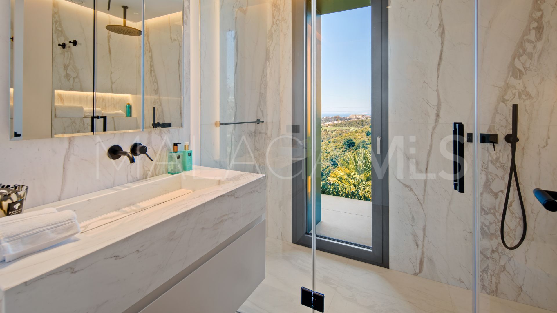 Villa for sale in El Rosario