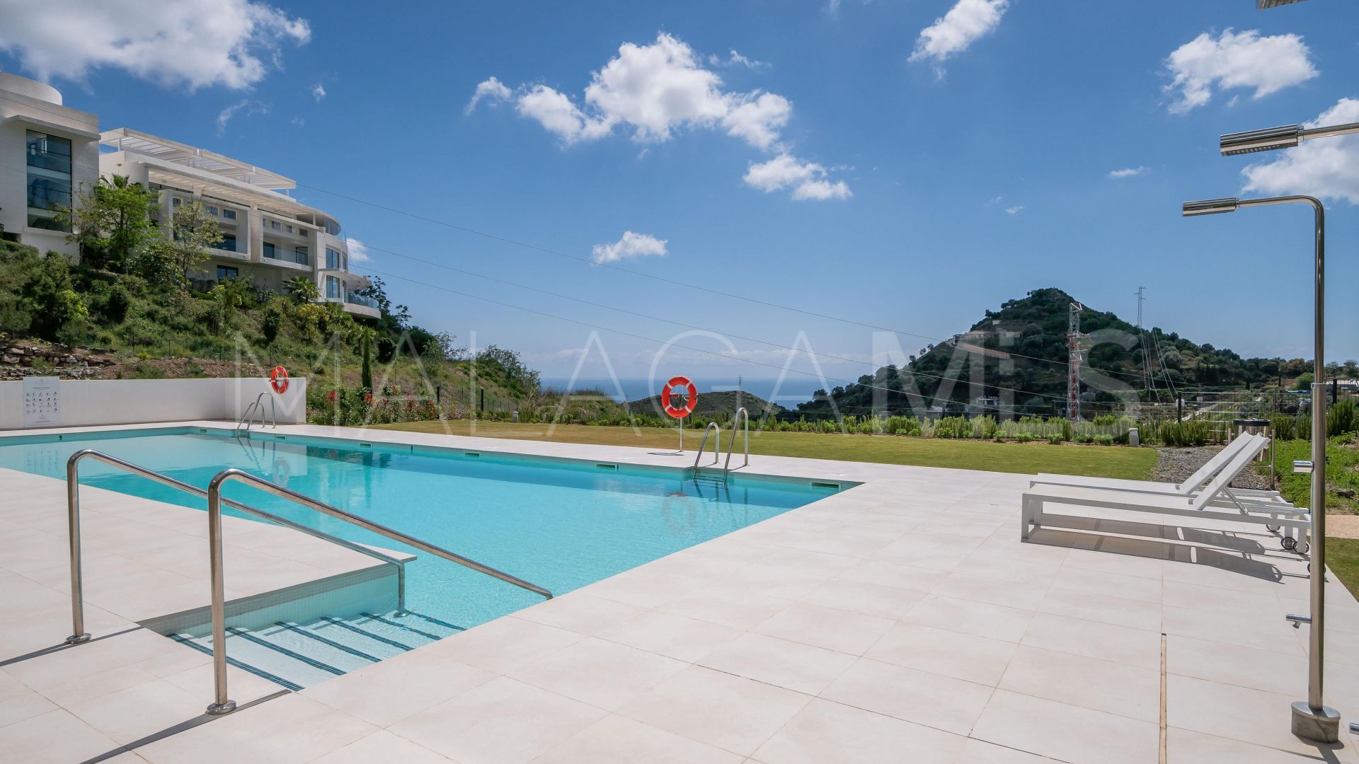 For sale 3 bedrooms penthouse in Palo Alto
