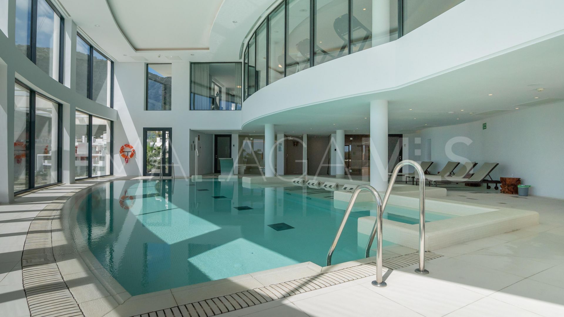 For sale 3 bedrooms penthouse in Palo Alto