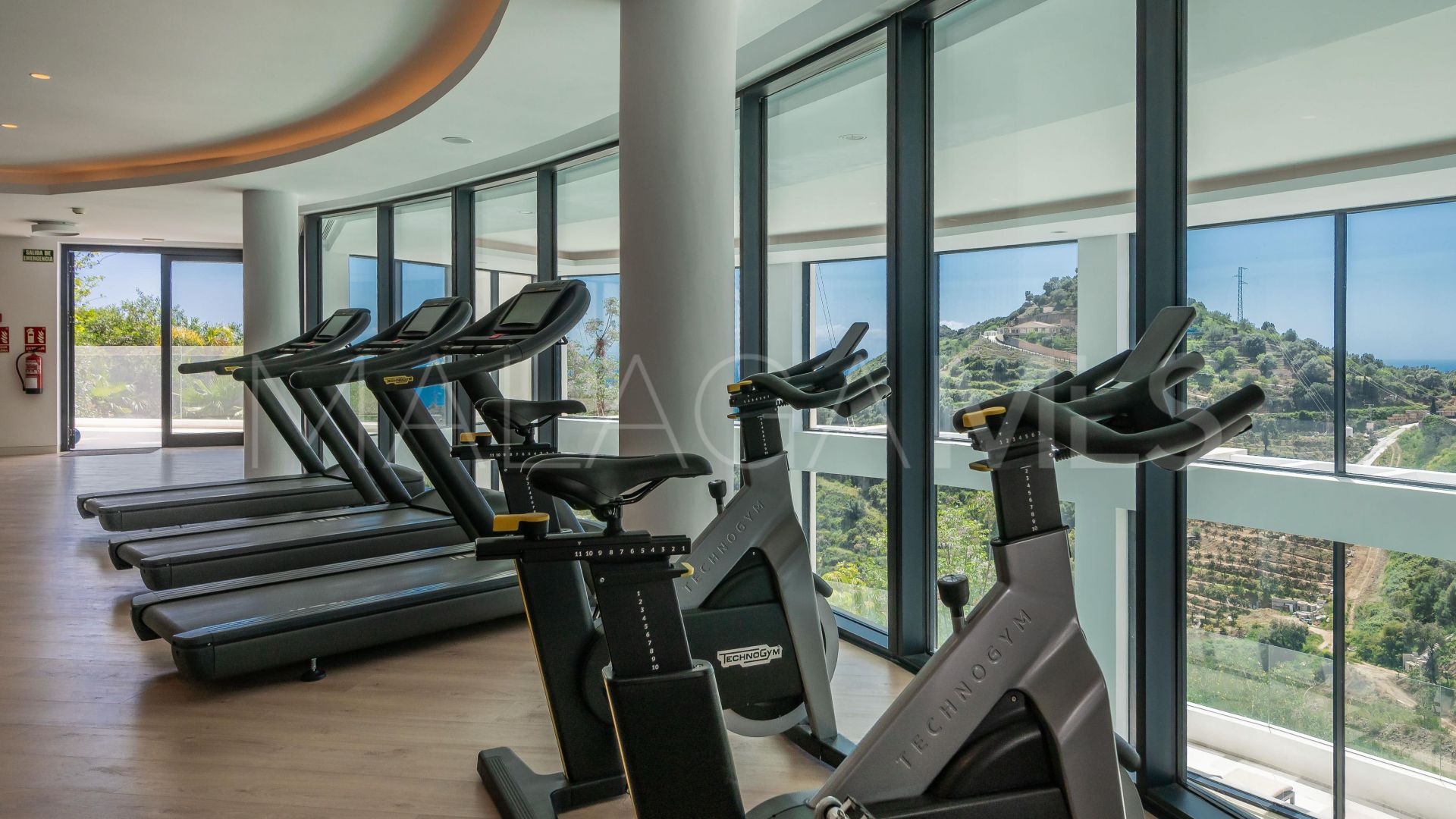 For sale 3 bedrooms penthouse in Palo Alto