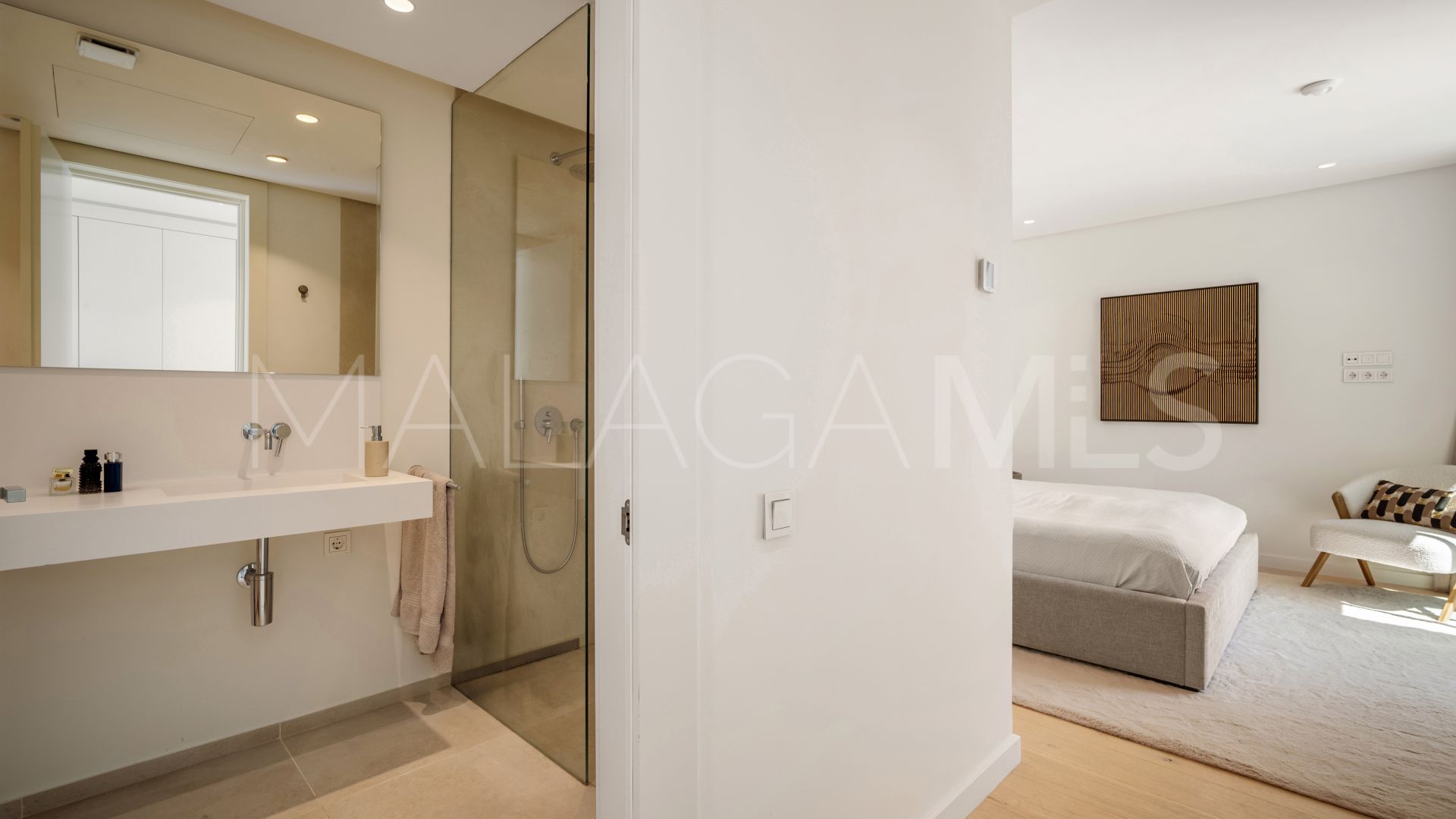 For sale 3 bedrooms penthouse in Palo Alto