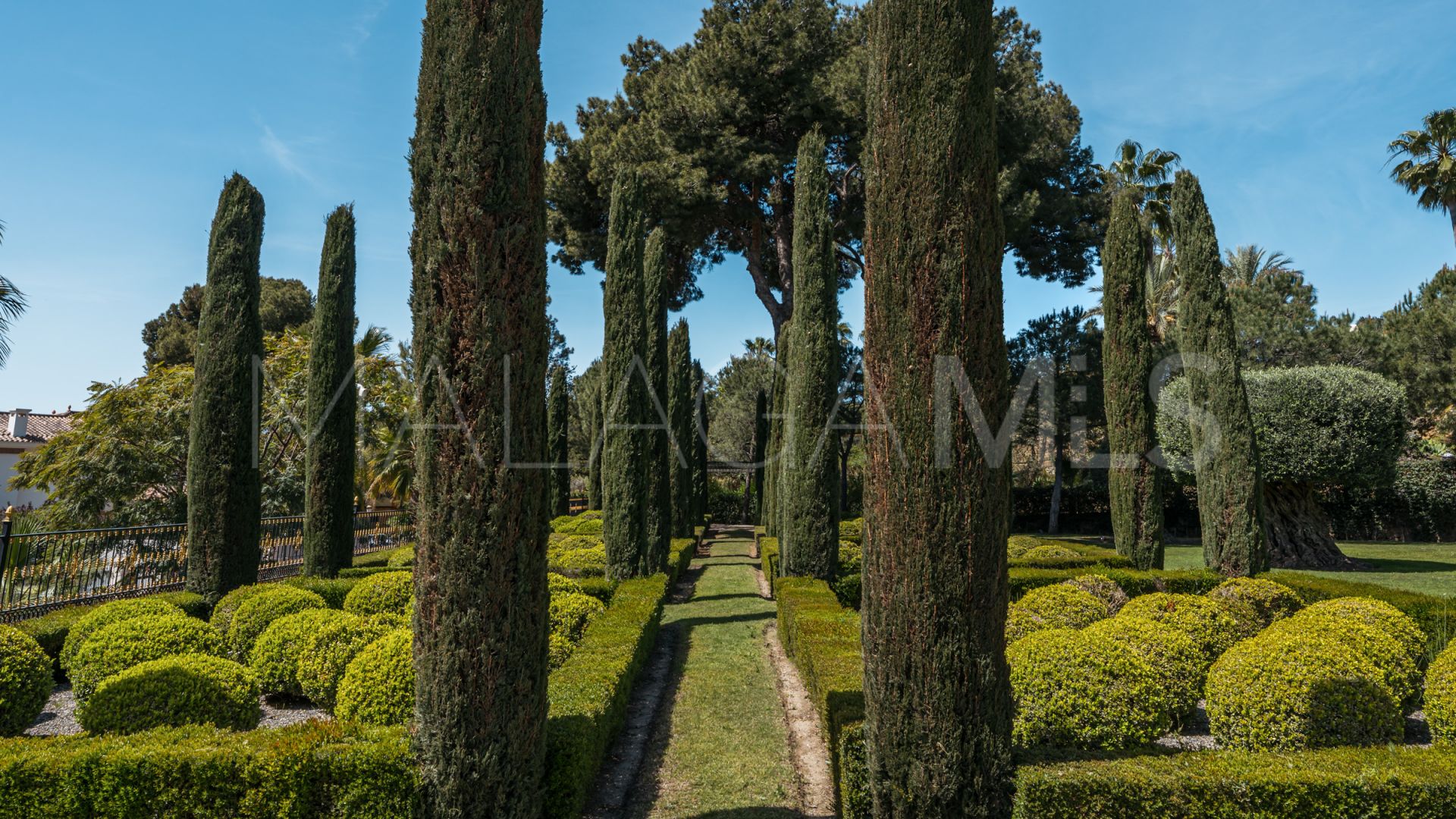 Sierra Blanca, villa de 7 bedrooms for sale