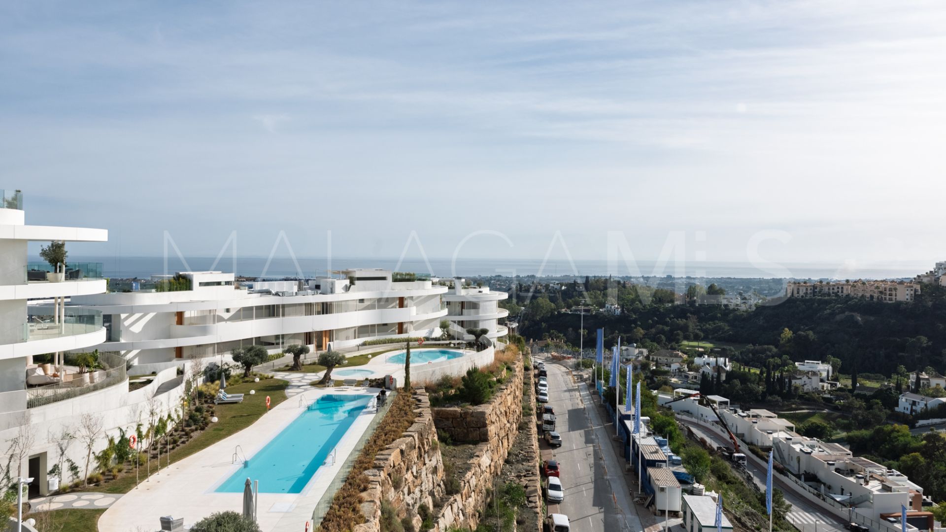 Se vende apartamento planta baja with 3 bedrooms in The View Marbella