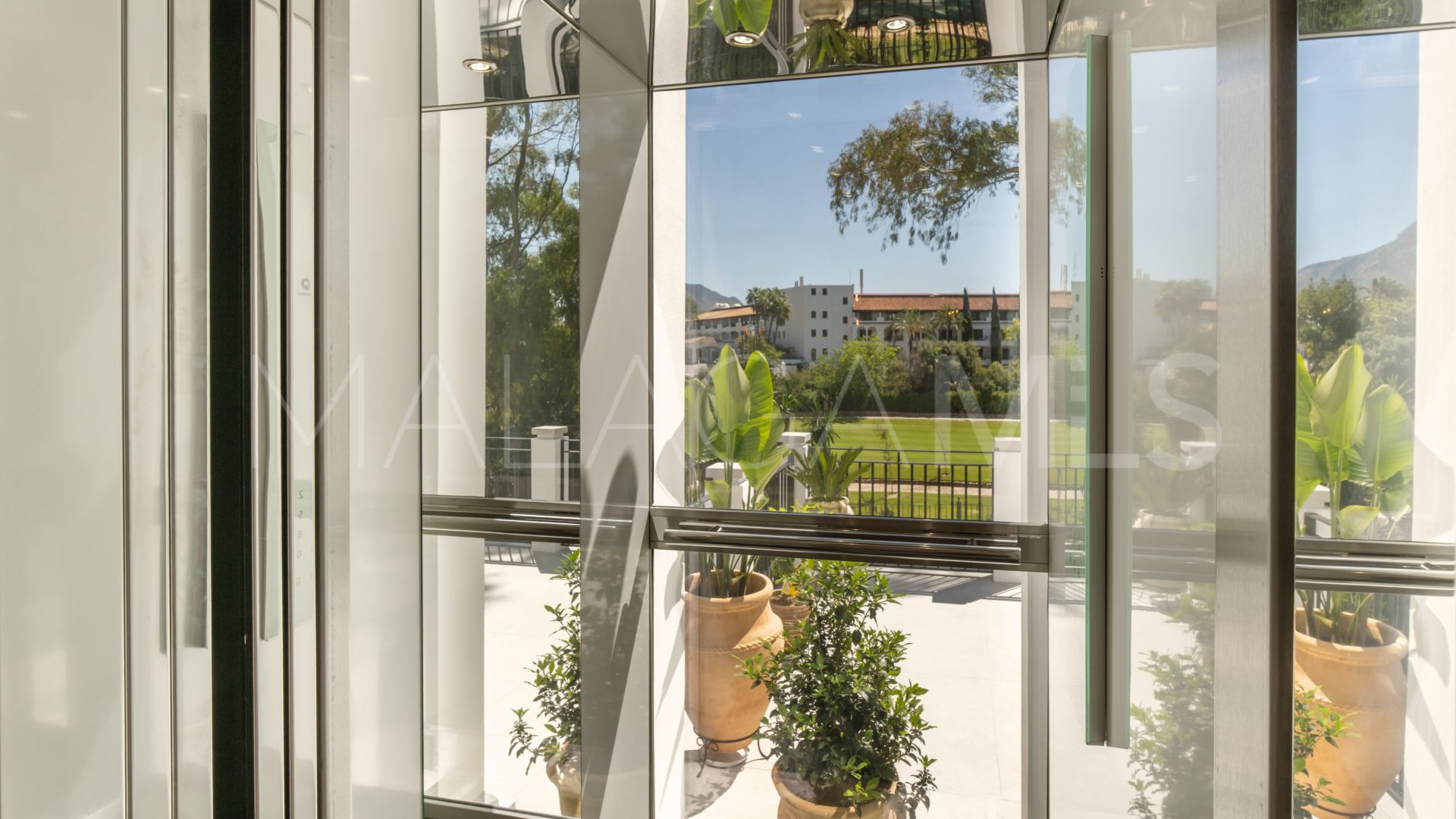 Villa for sale in El Herrojo