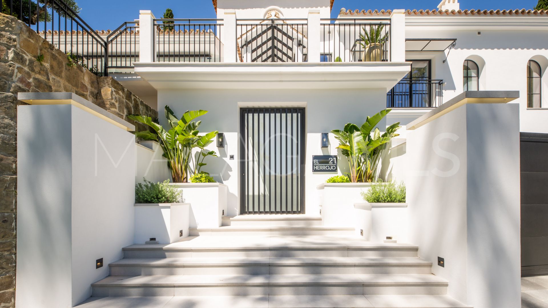 Villa for sale in El Herrojo