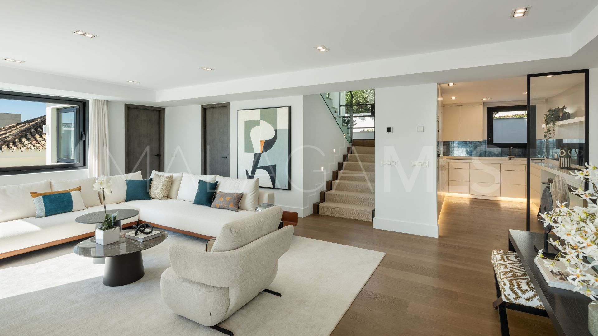Villa for sale in Los Naranjos Hill Club