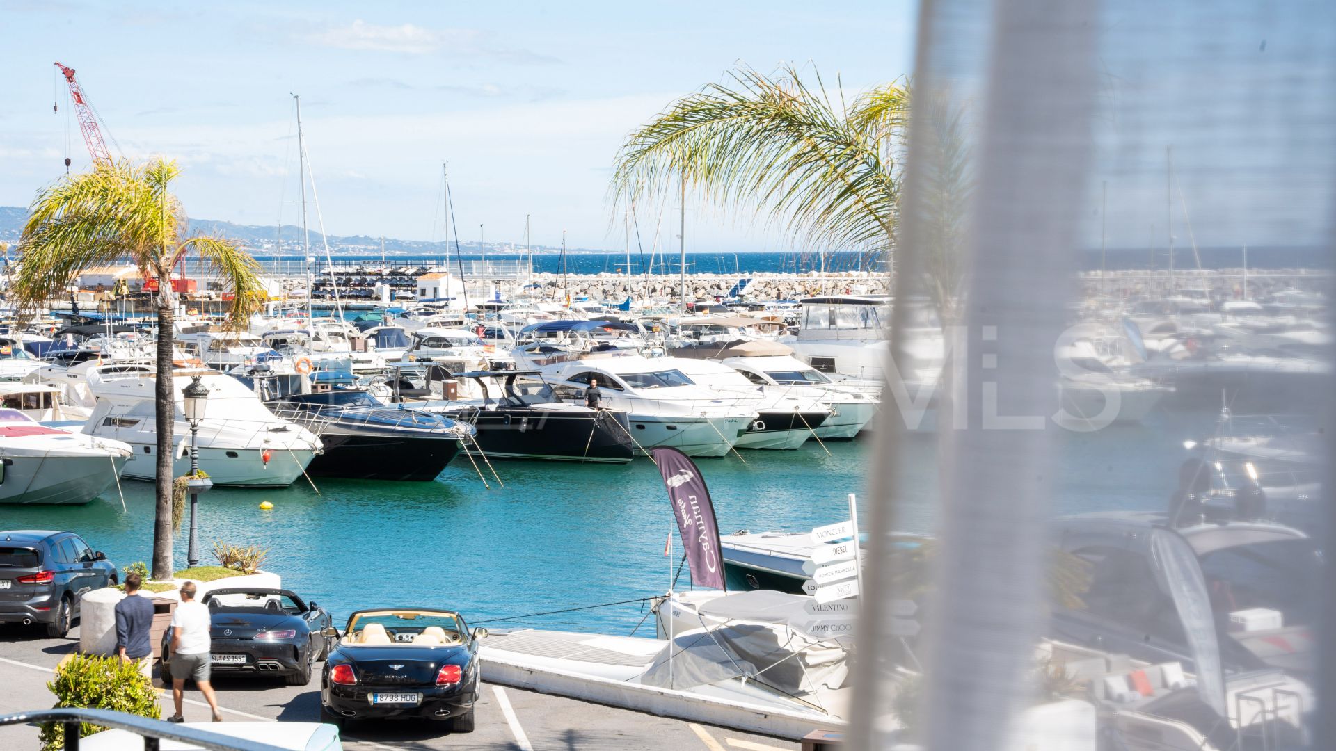 Lägenhet for sale in Marbella - Puerto Banus