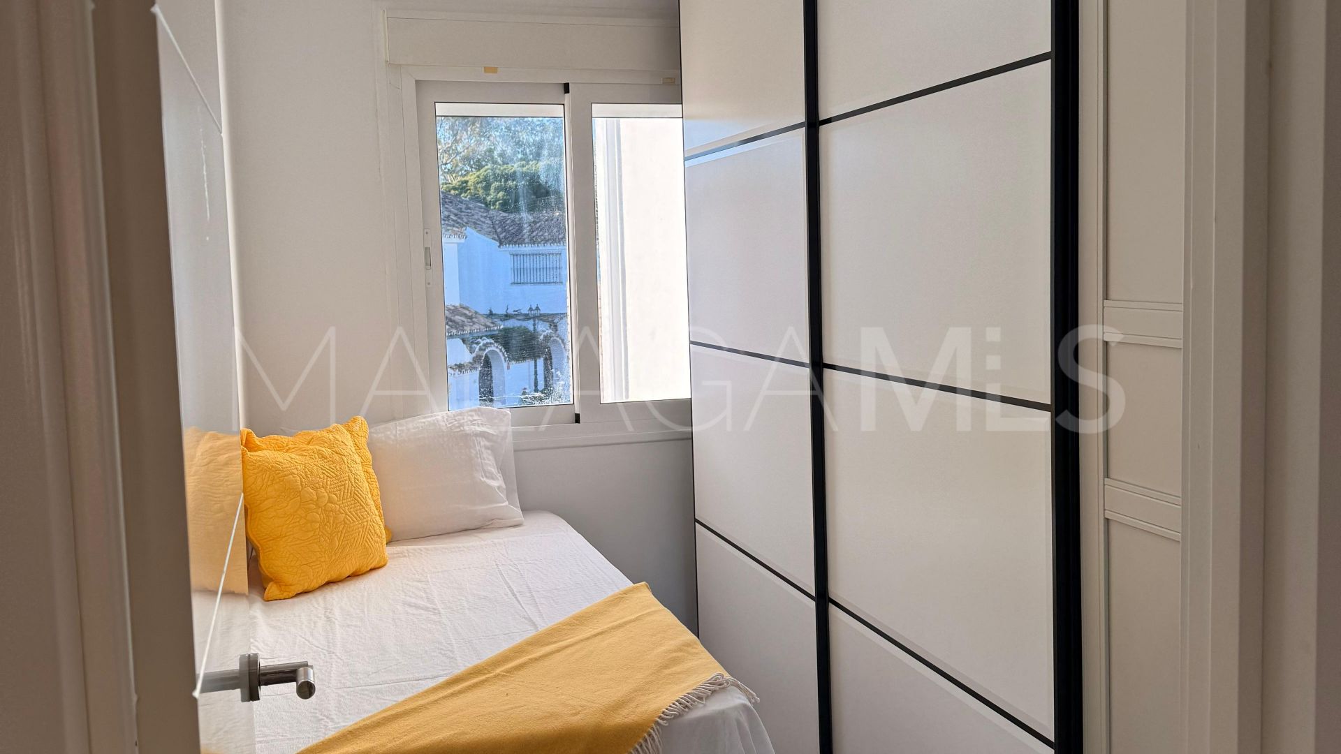 Reihenhaus for sale in Las Brisas