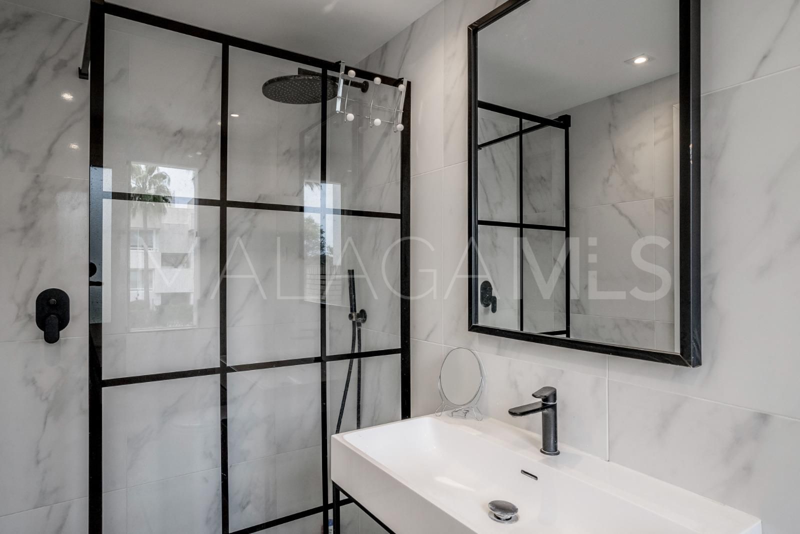 Reihenhaus for sale in Las Brisas