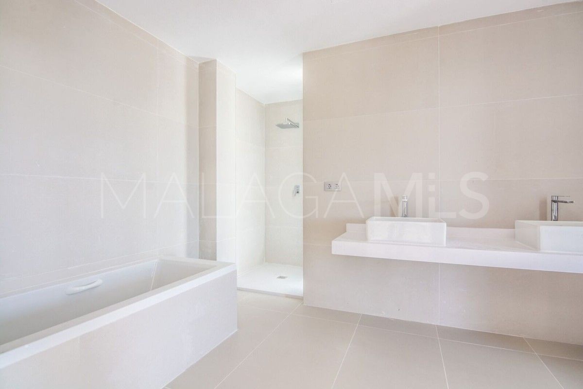Villa for sale in Marbella Est
