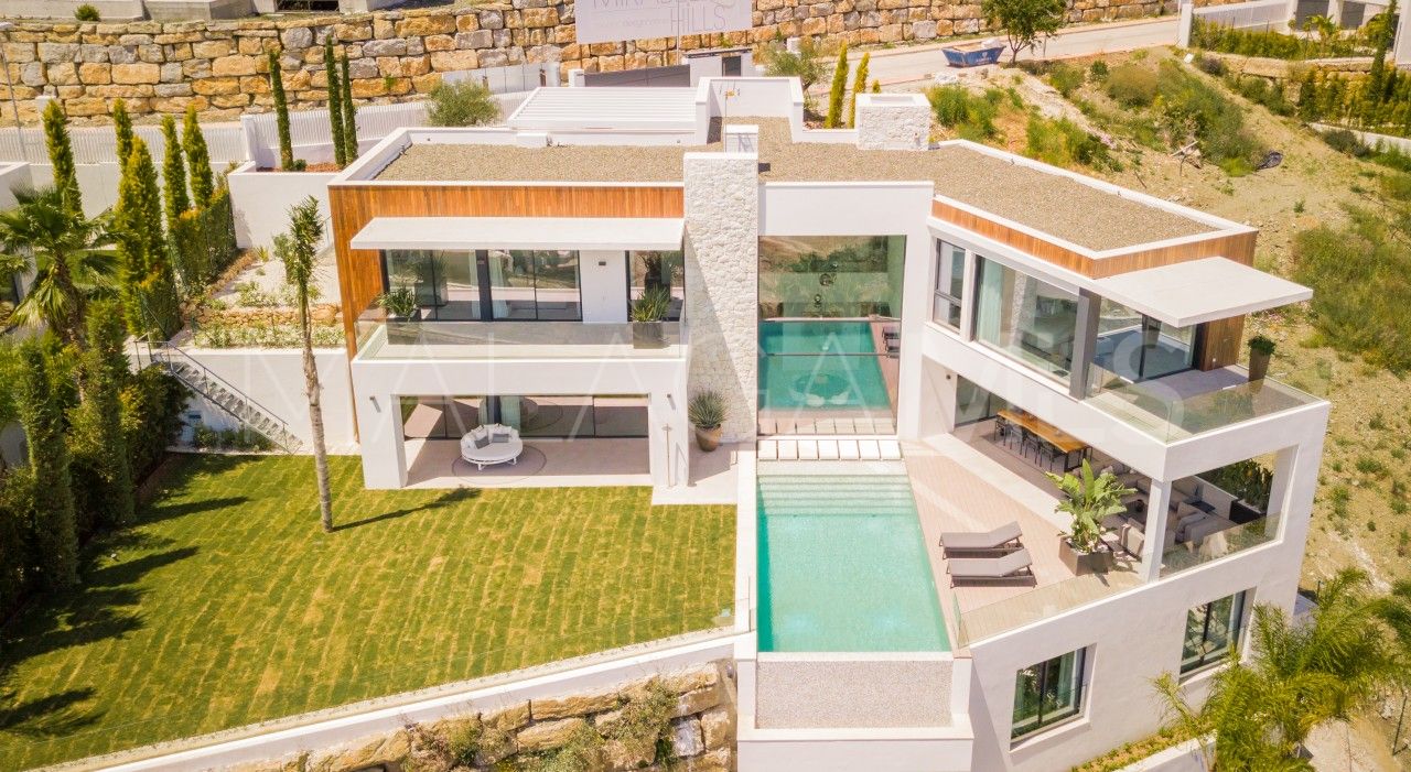 Benahavis 6 bedrooms villa for sale