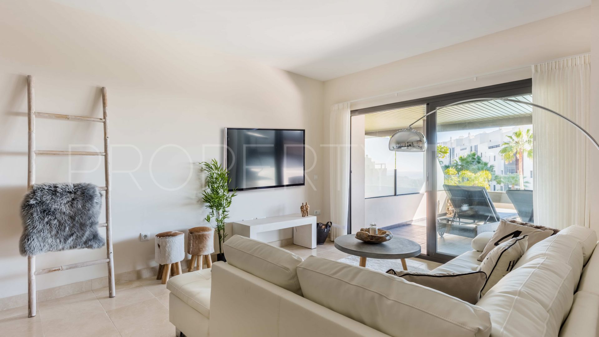 For sale Los Flamingos Golf apartment with 2 bedrooms