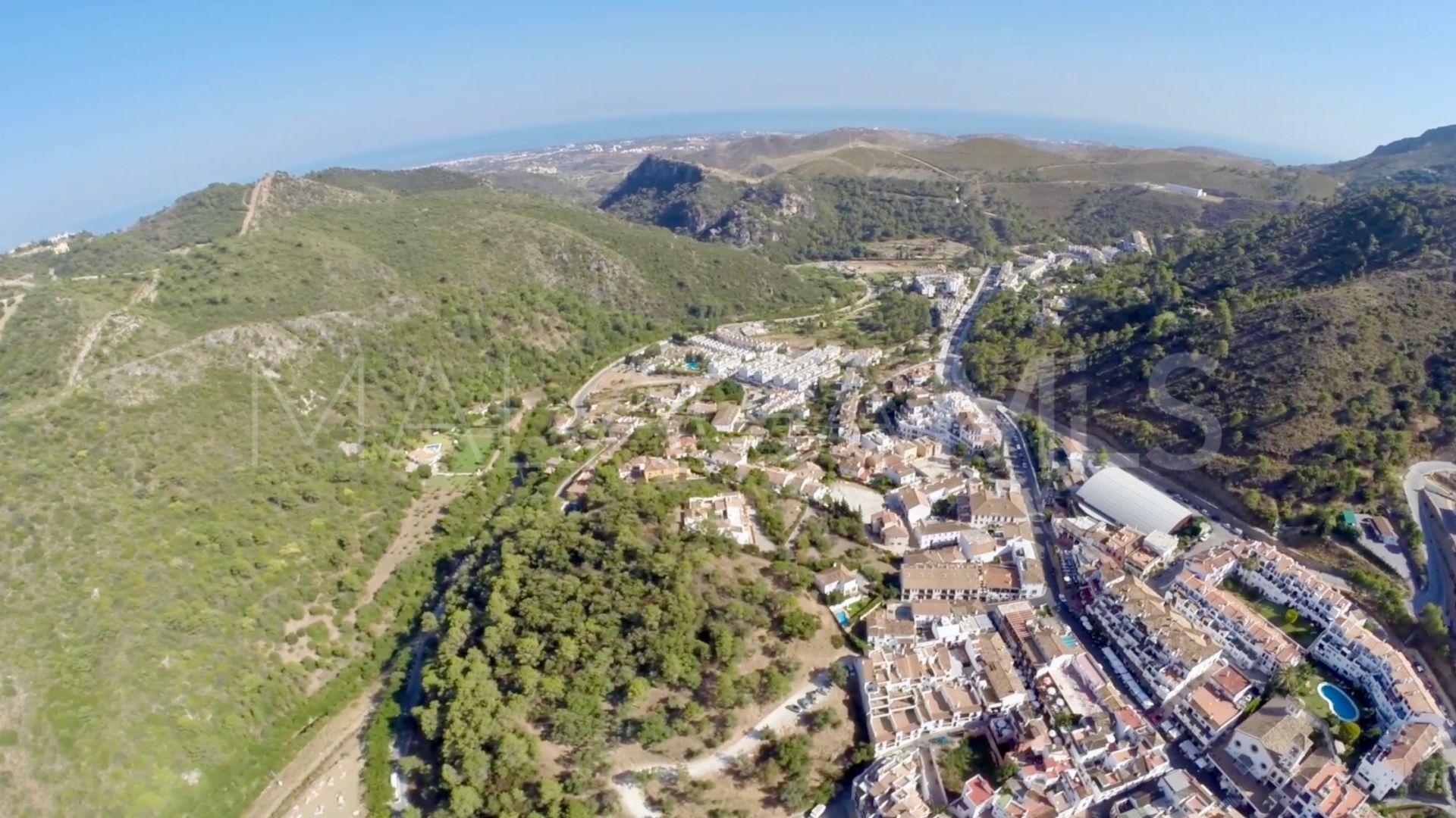 Terrain for sale in Benahavis Centro