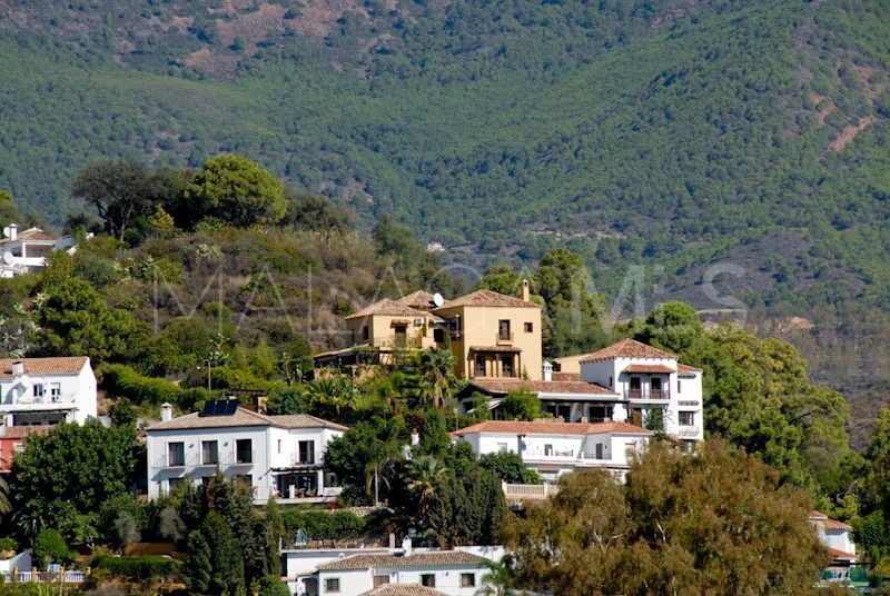 Tomt for sale in Benahavis Centro