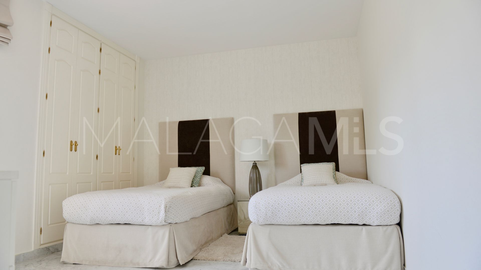 Tvåvånings takvåning for sale in Puente Romano