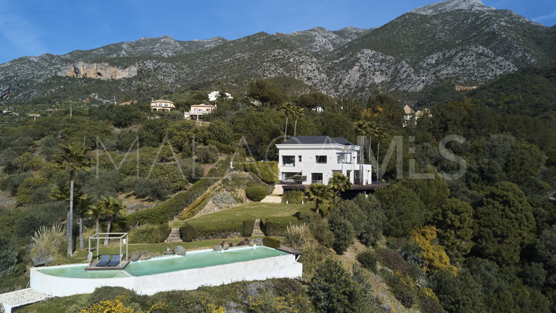 Villa for sale in Carretera de Istan with 5 bedrooms