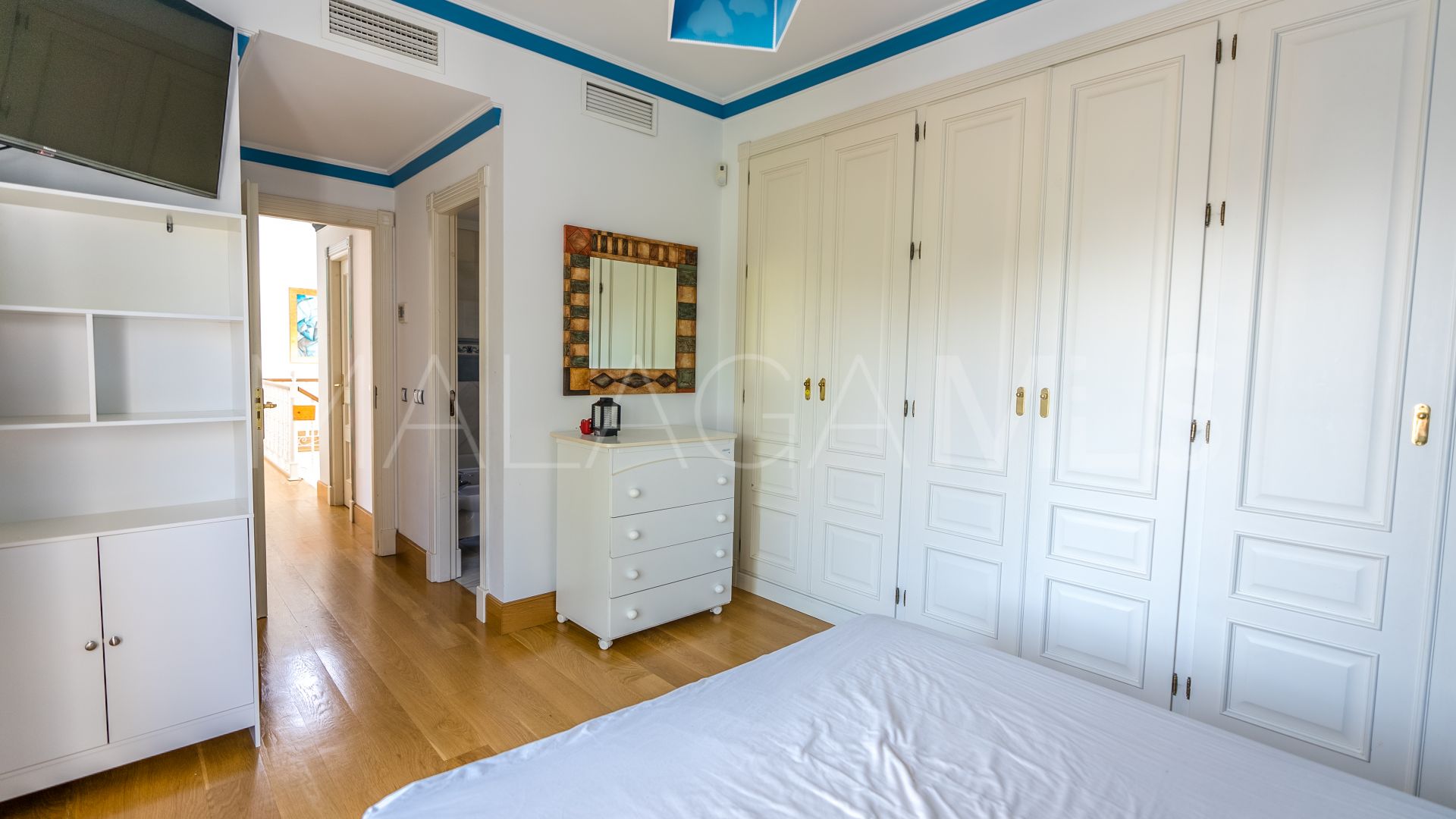Marbella Centro, villa with 5 bedrooms for sale