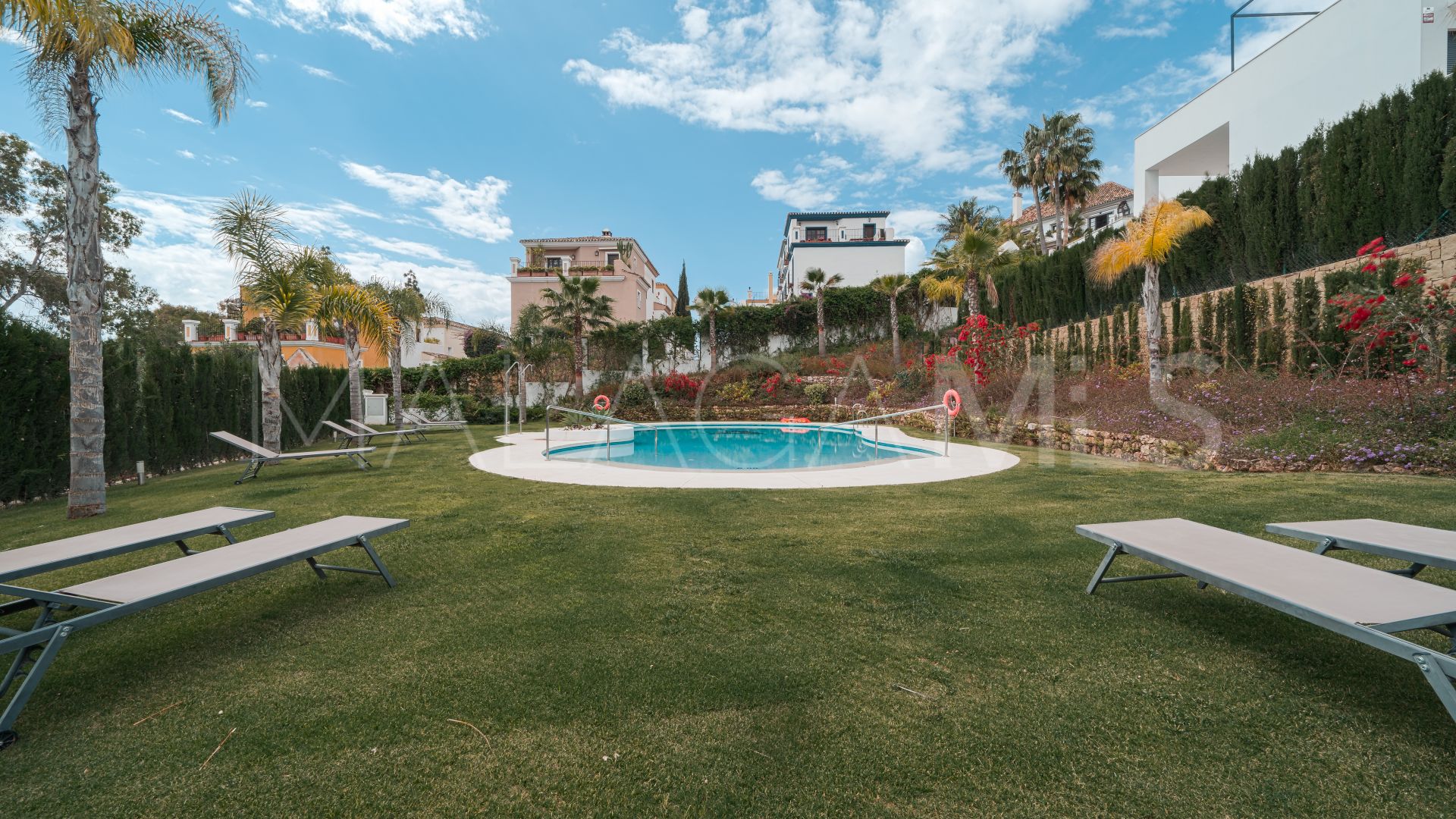 Lägenhet for sale in Las Lomas del Marbella Club