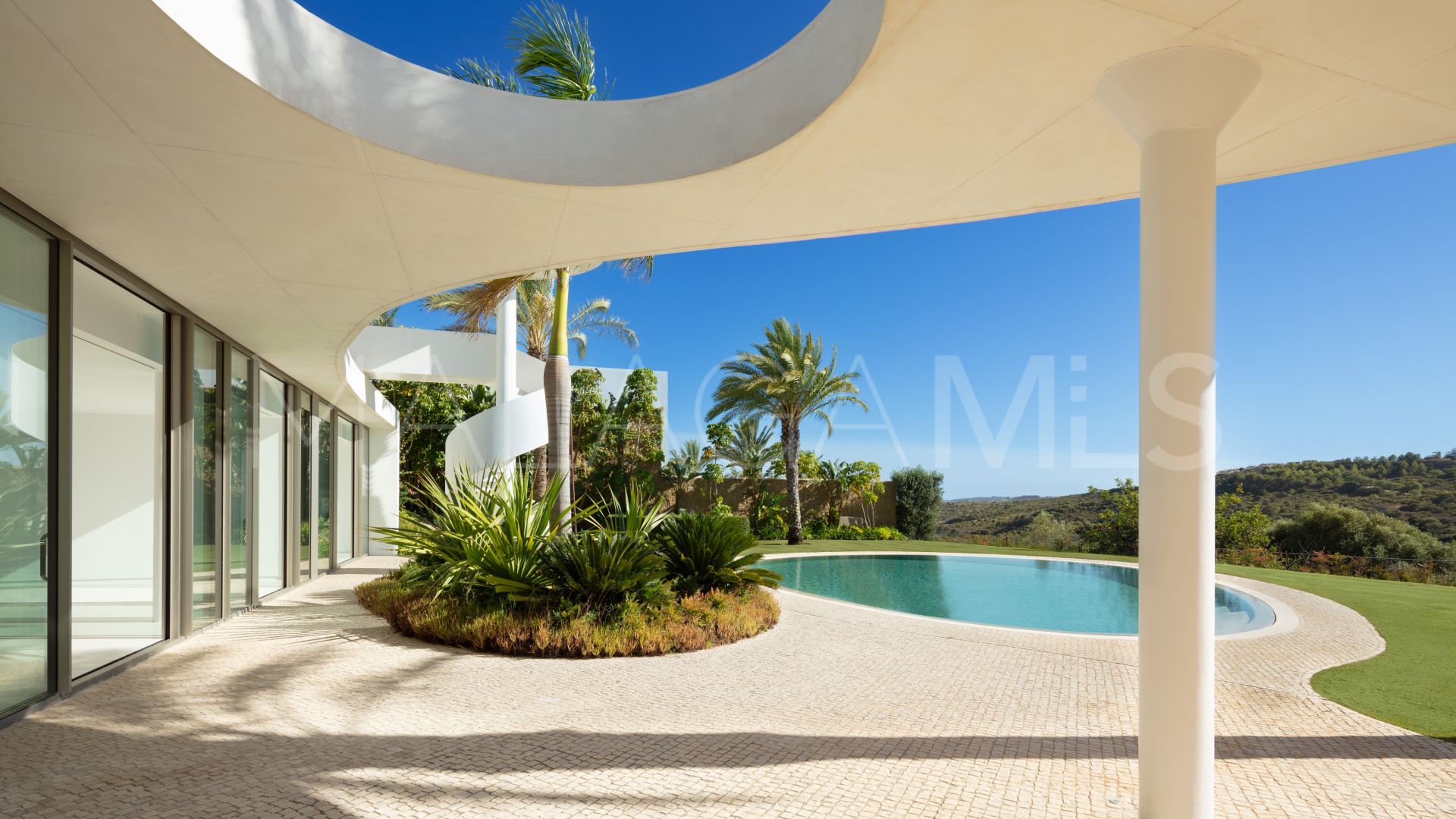 Villa for sale in Finca Cortesin with 4 bedrooms