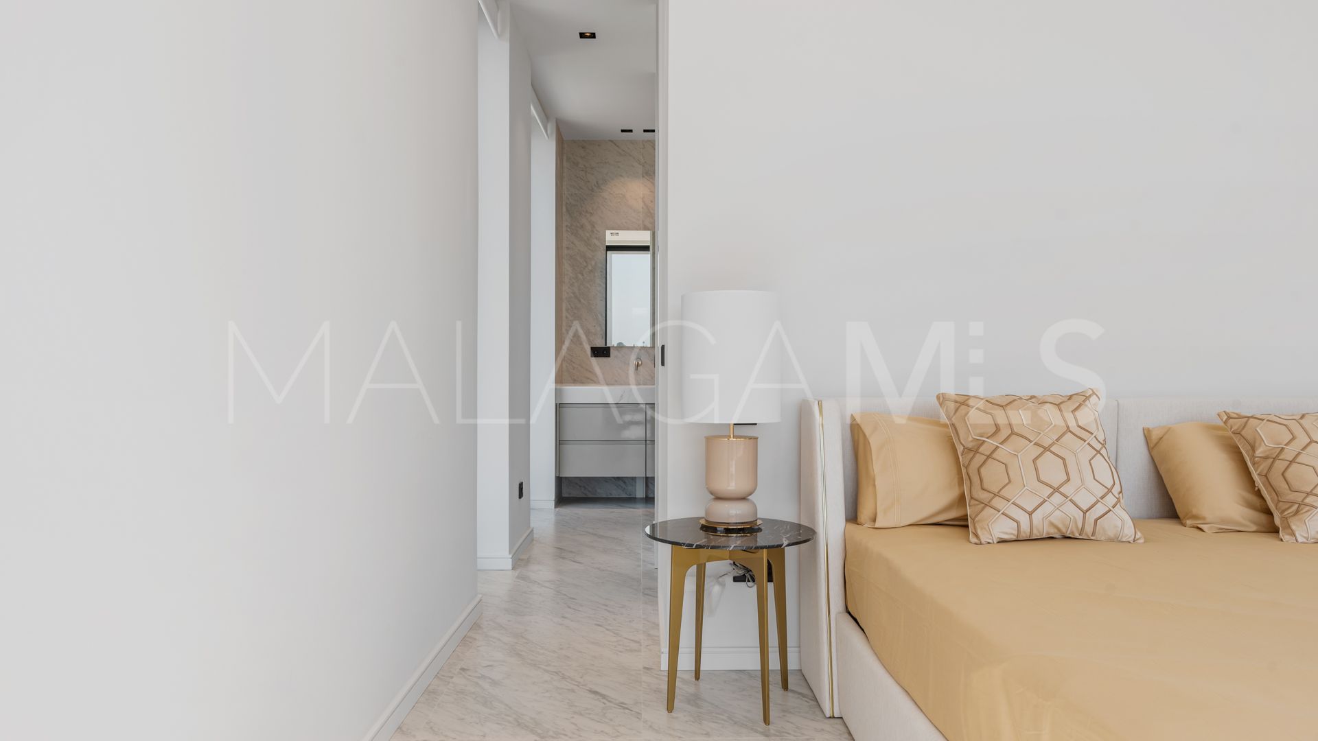 For sale Los Flamingos Golf villa with 5 bedrooms