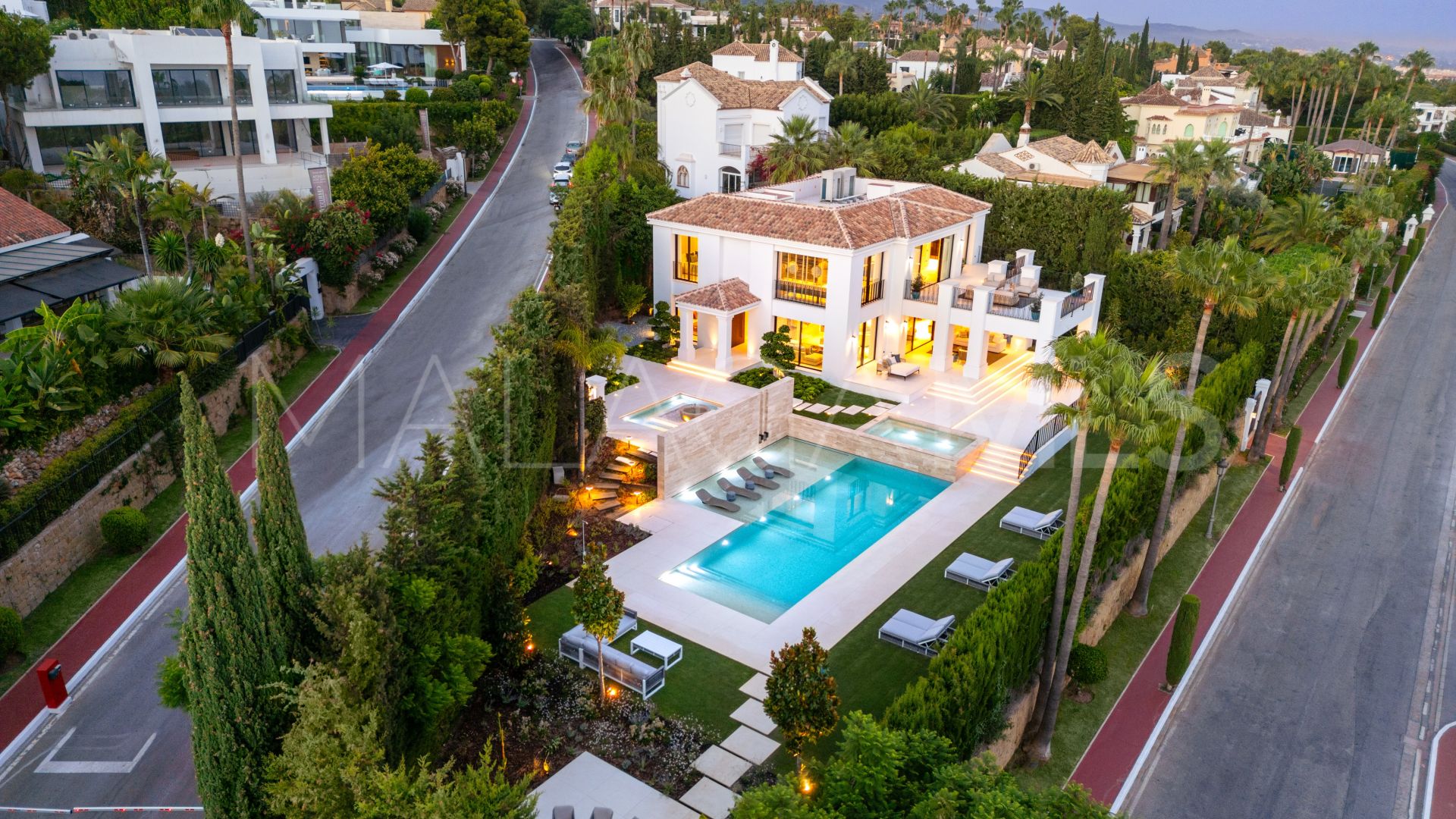 Villa for sale in Marbella Goldene Meile