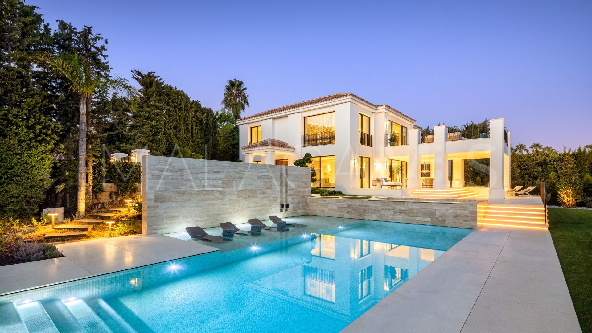 Villa for sale in Marbella Goldene Meile