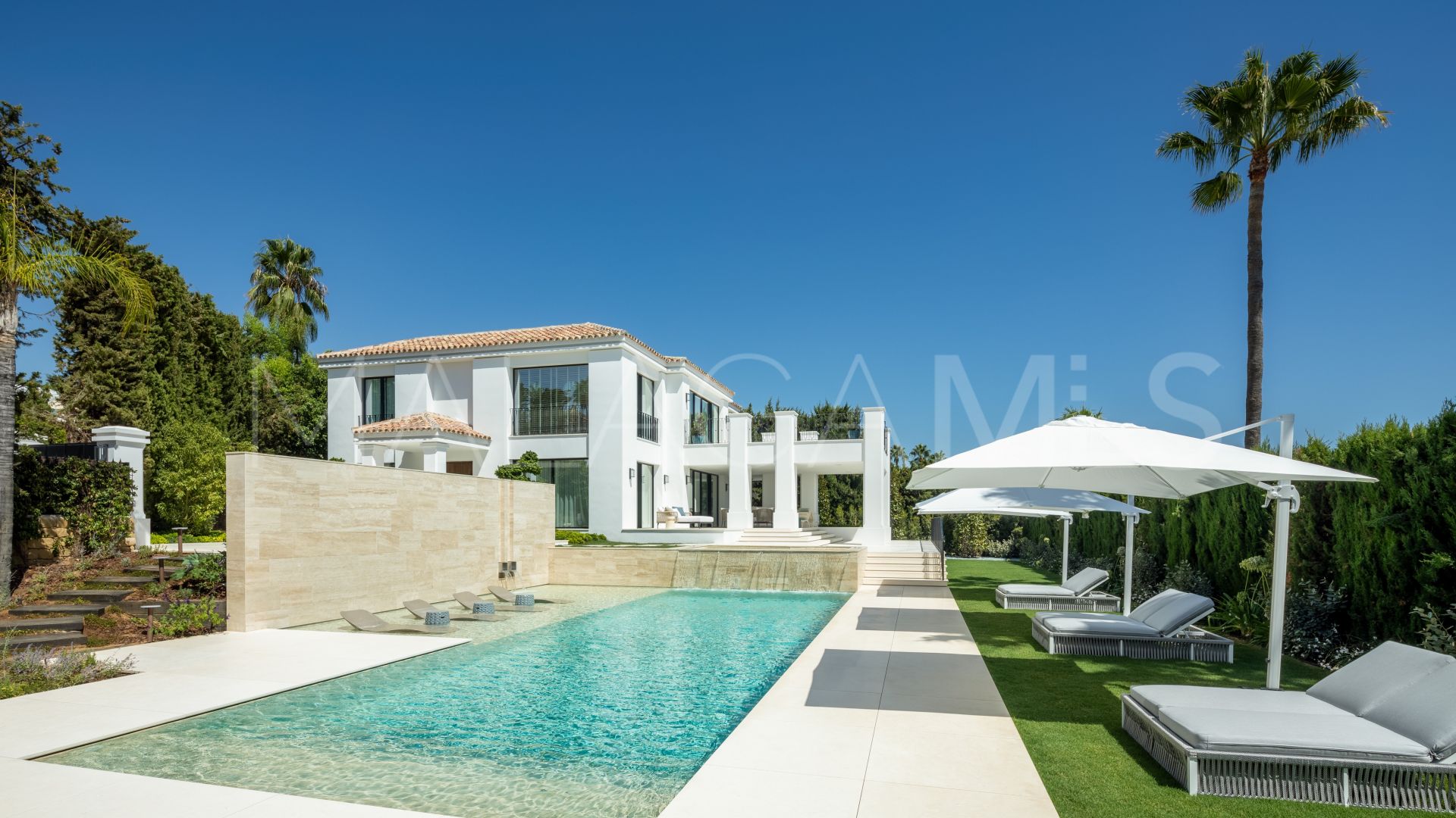 Villa for sale in Marbella Goldene Meile