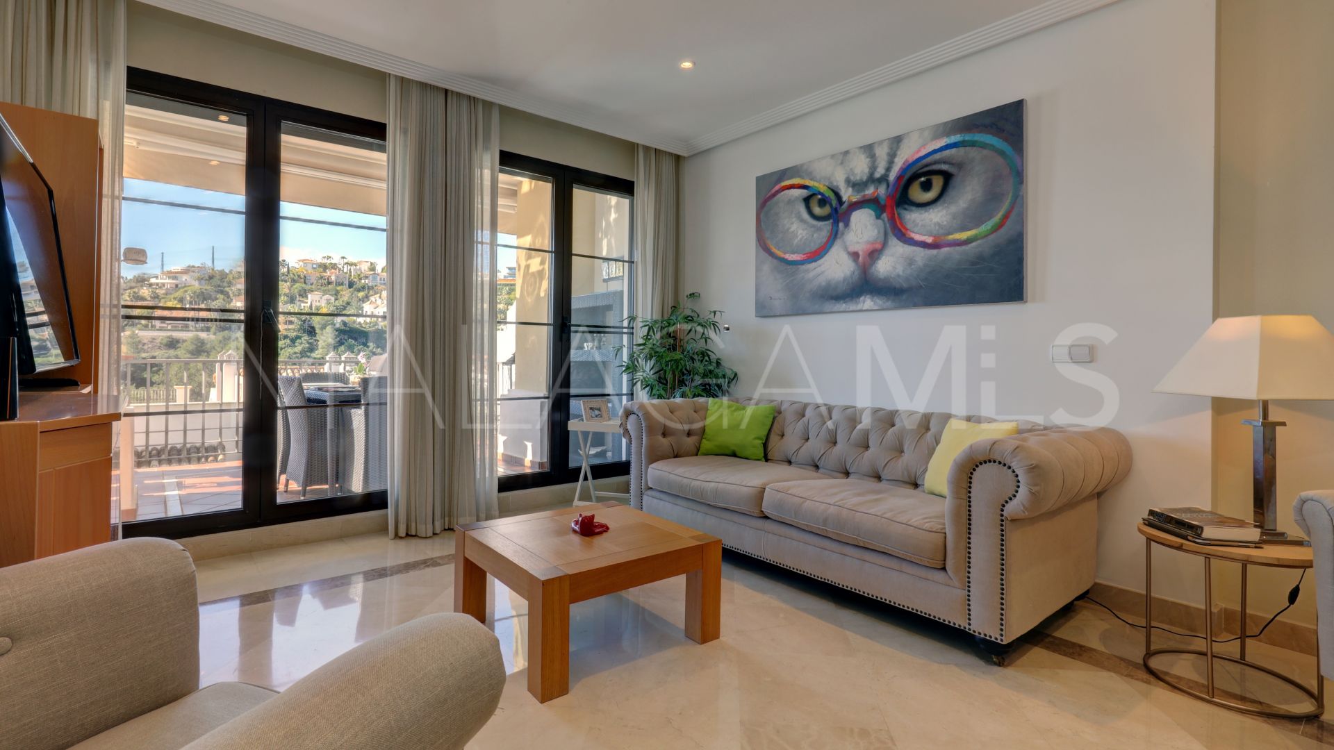 Buy apartment with 3 bedrooms in Los Arqueros