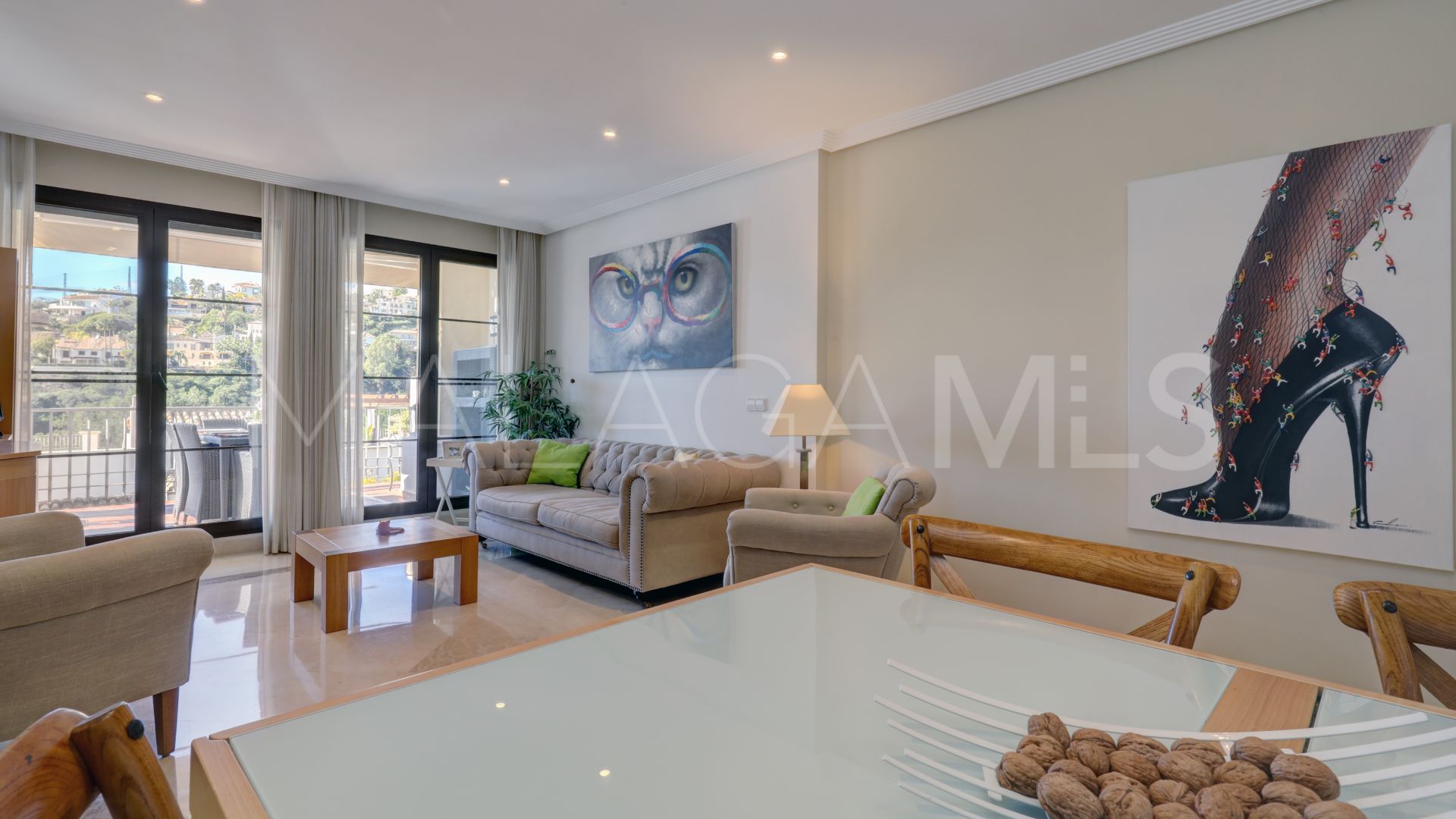 Buy apartment with 3 bedrooms in Los Arqueros