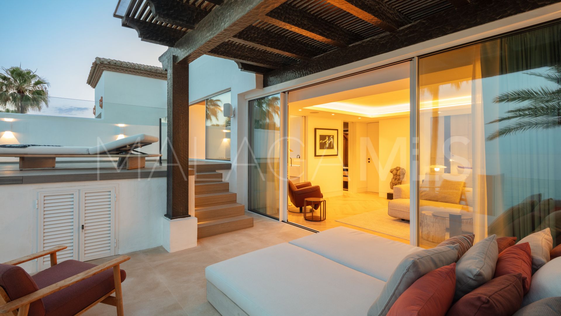 Duplex for sale de 4 bedrooms in Puente Romano