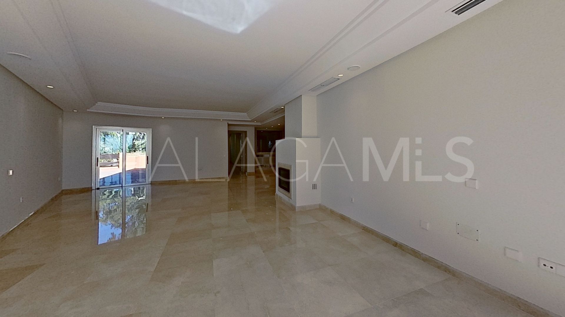 Duplex penthouse for sale in La Morera