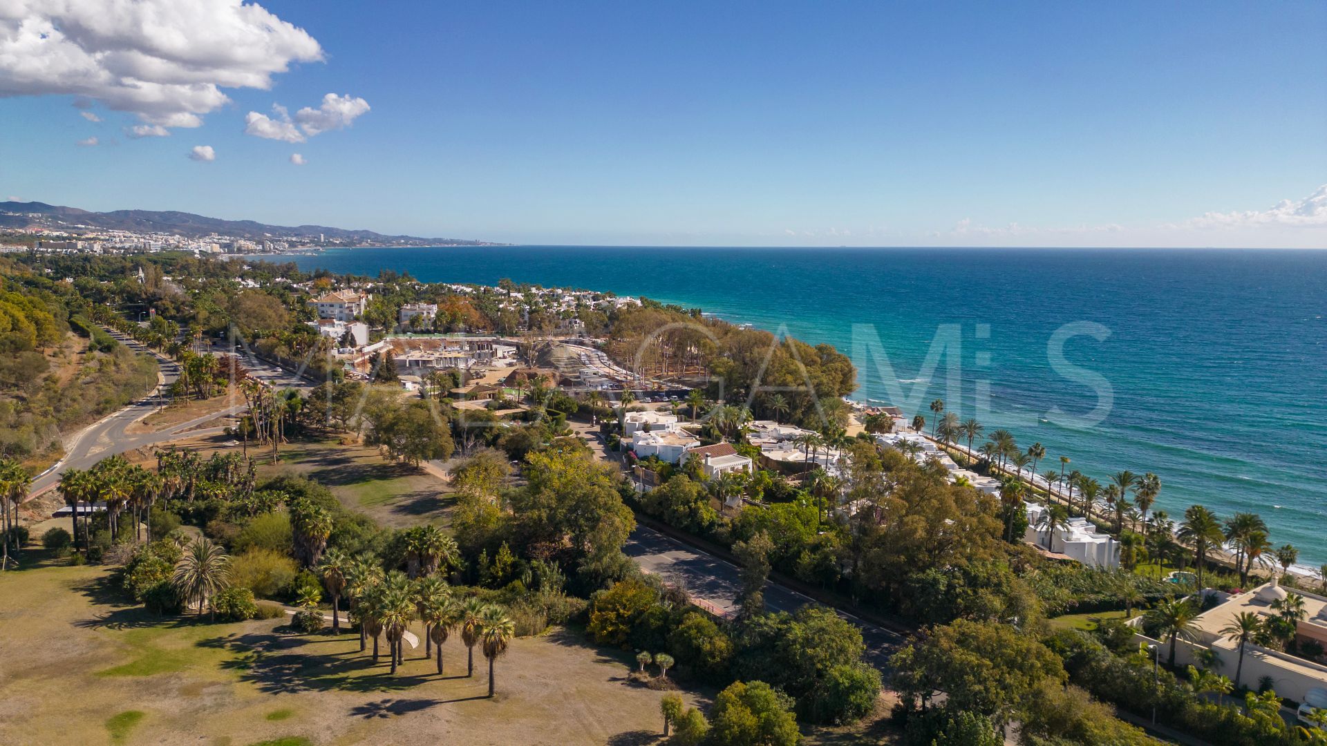 Parvilla for sale in Marbella Golden Mile