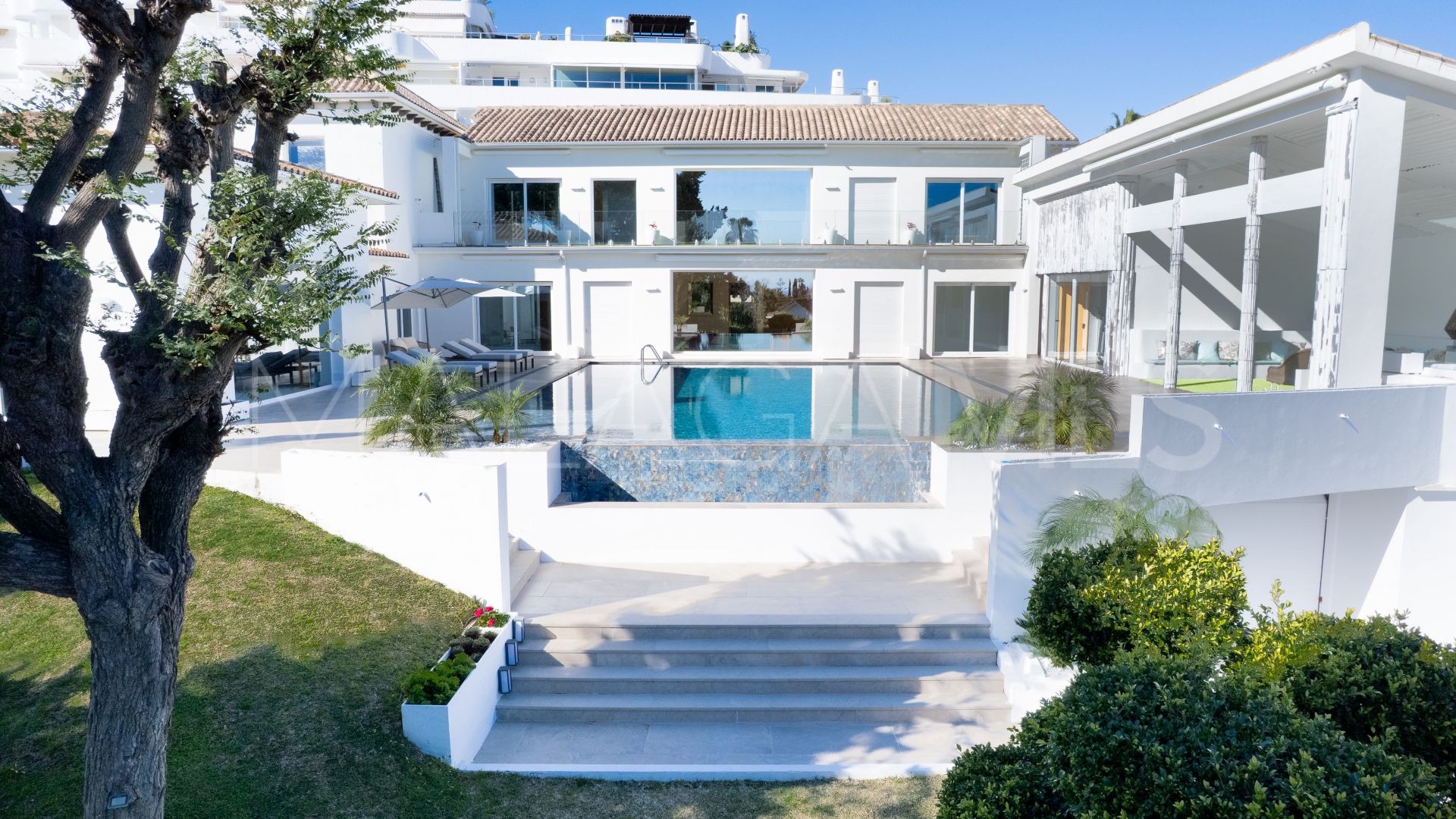 For sale Guadalmina Alta villa with 6 bedrooms